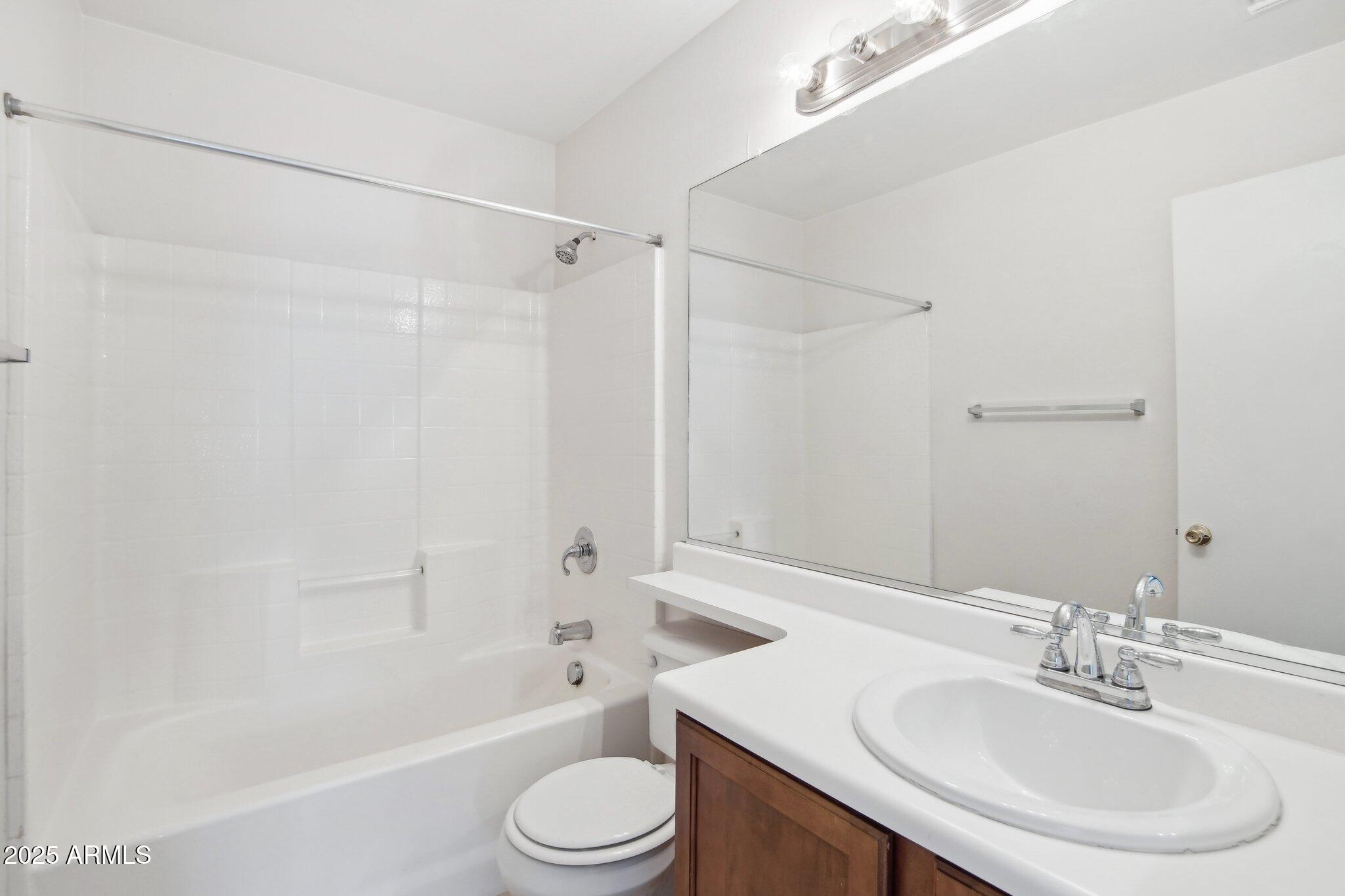 2502 S 90TH Glen
