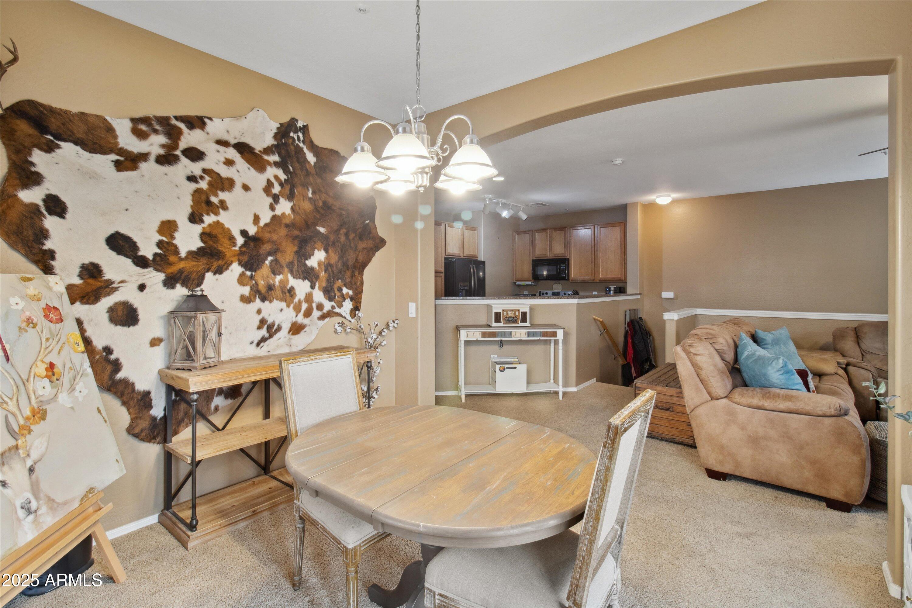4769 E THUNDERHEART Trail 101