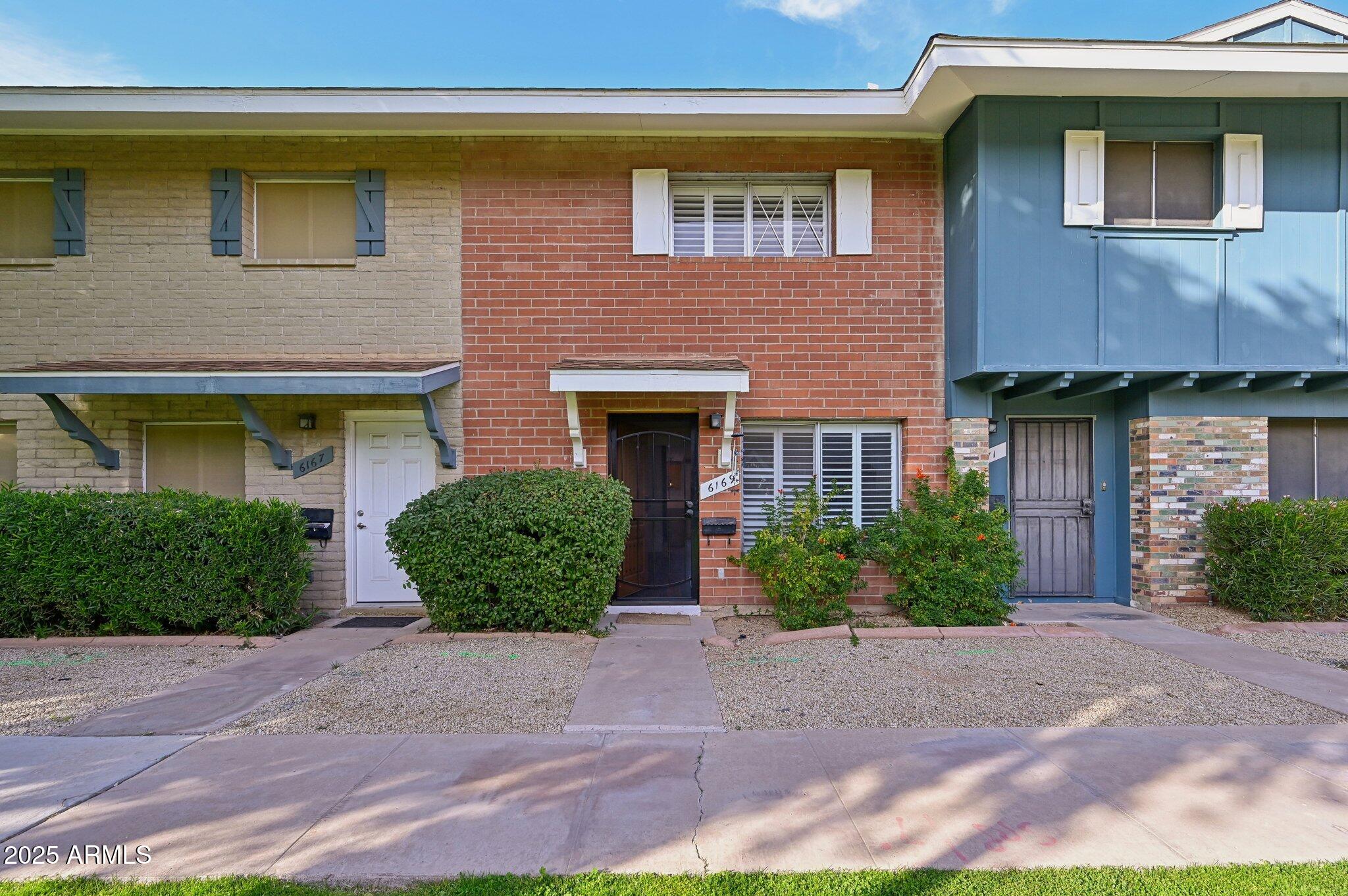 6169 N GRANITE REEF Road