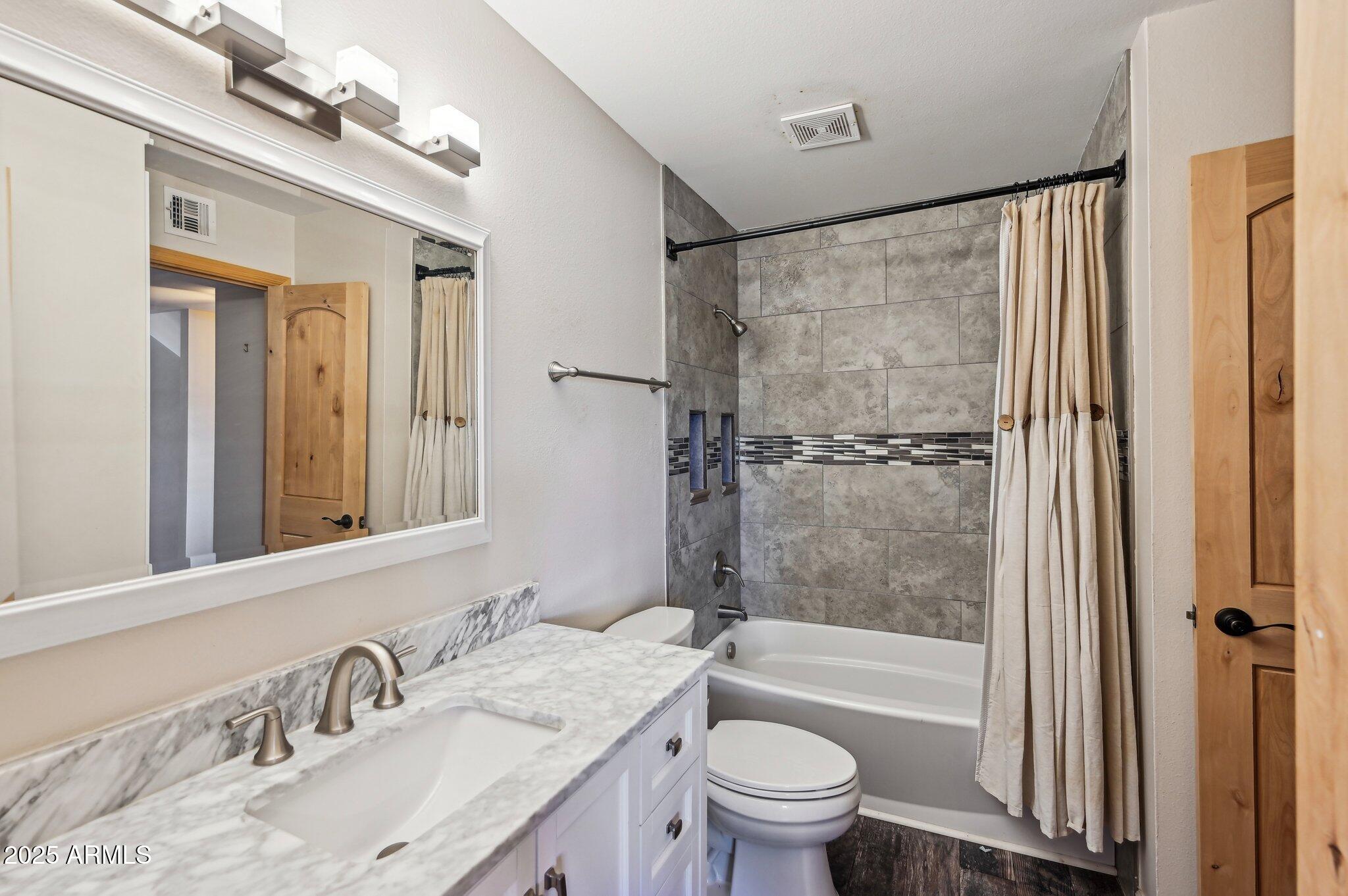 6169 N GRANITE REEF Road