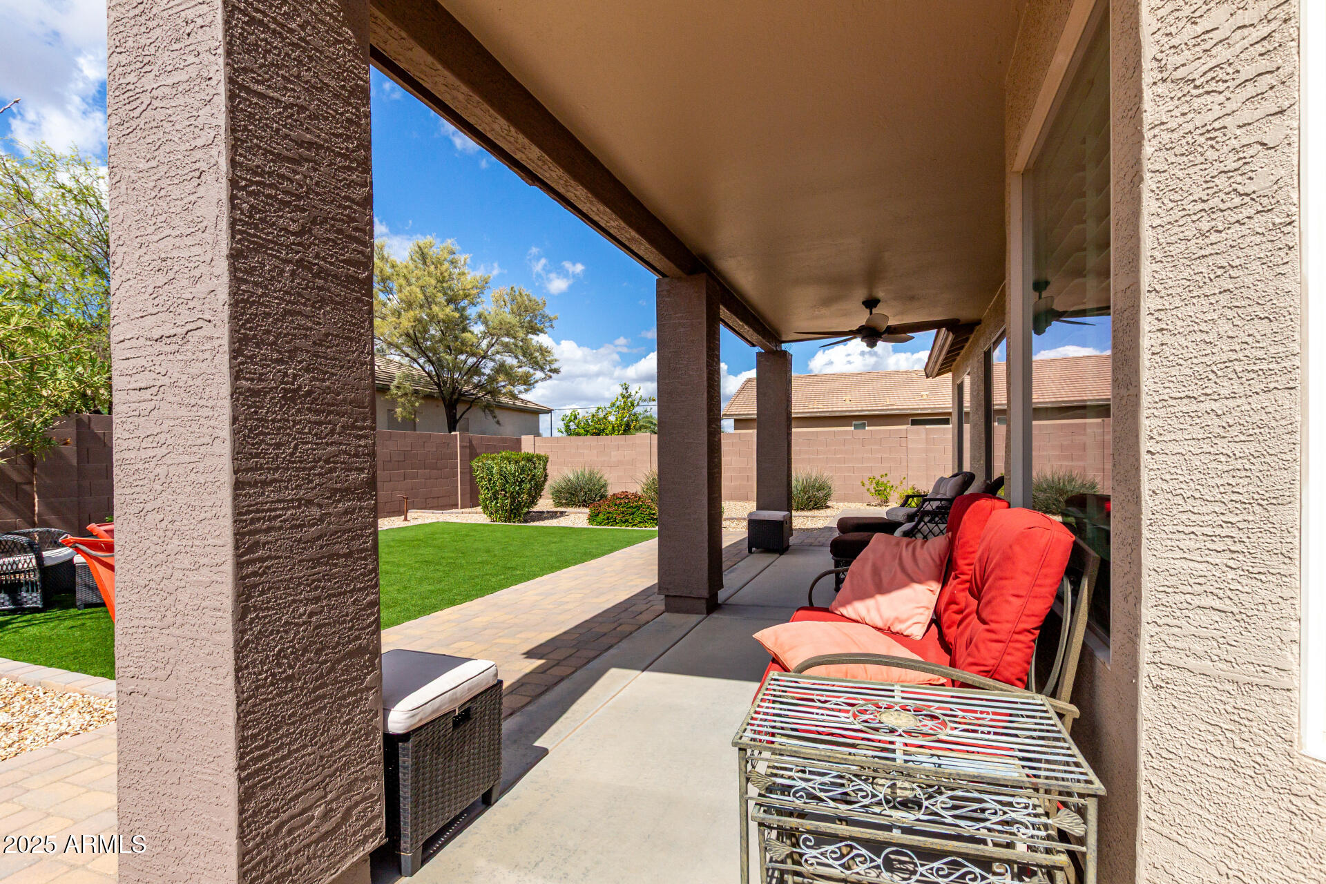6634 S PINNACLE Court