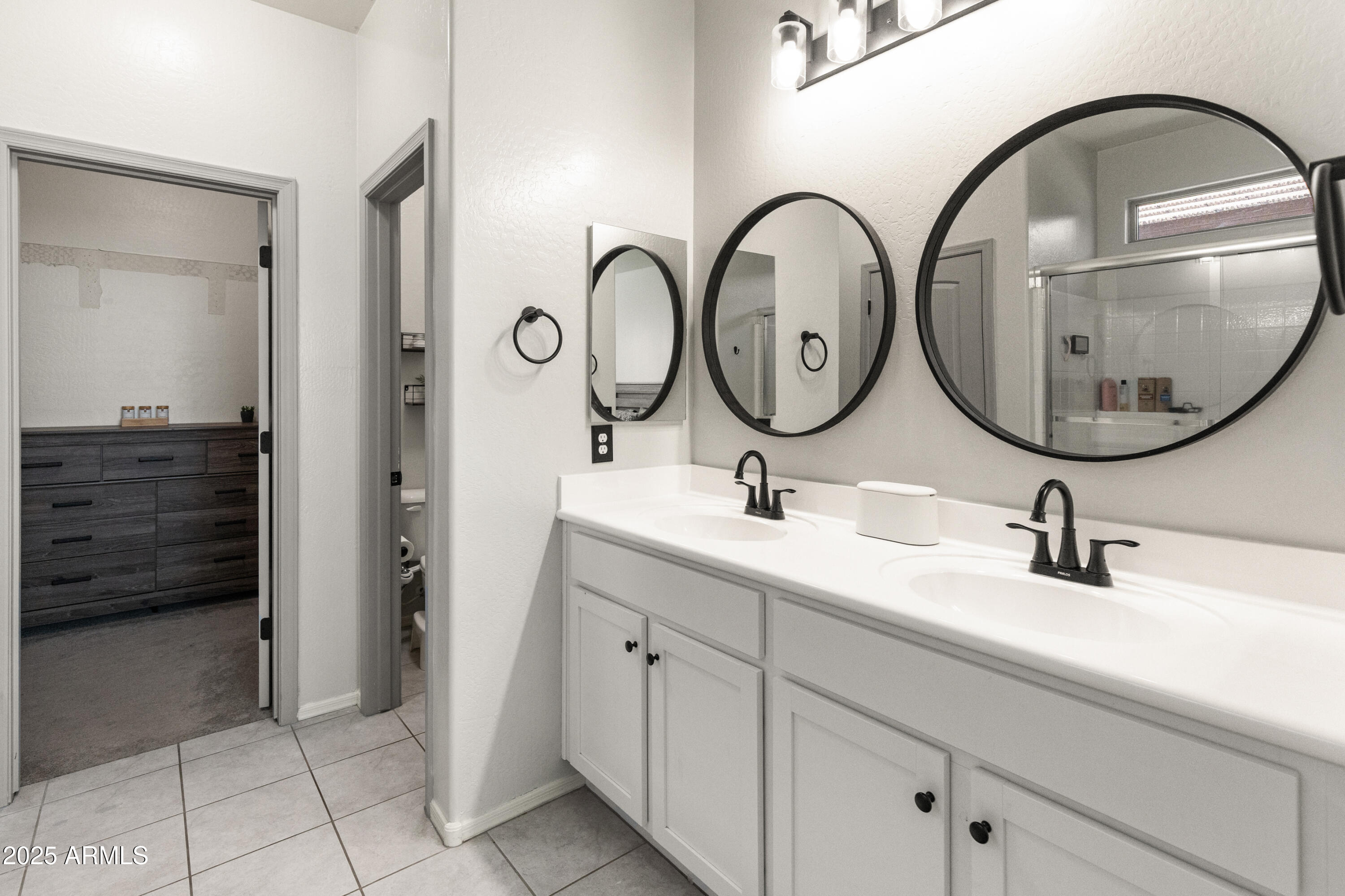 18359 W TINA Lane