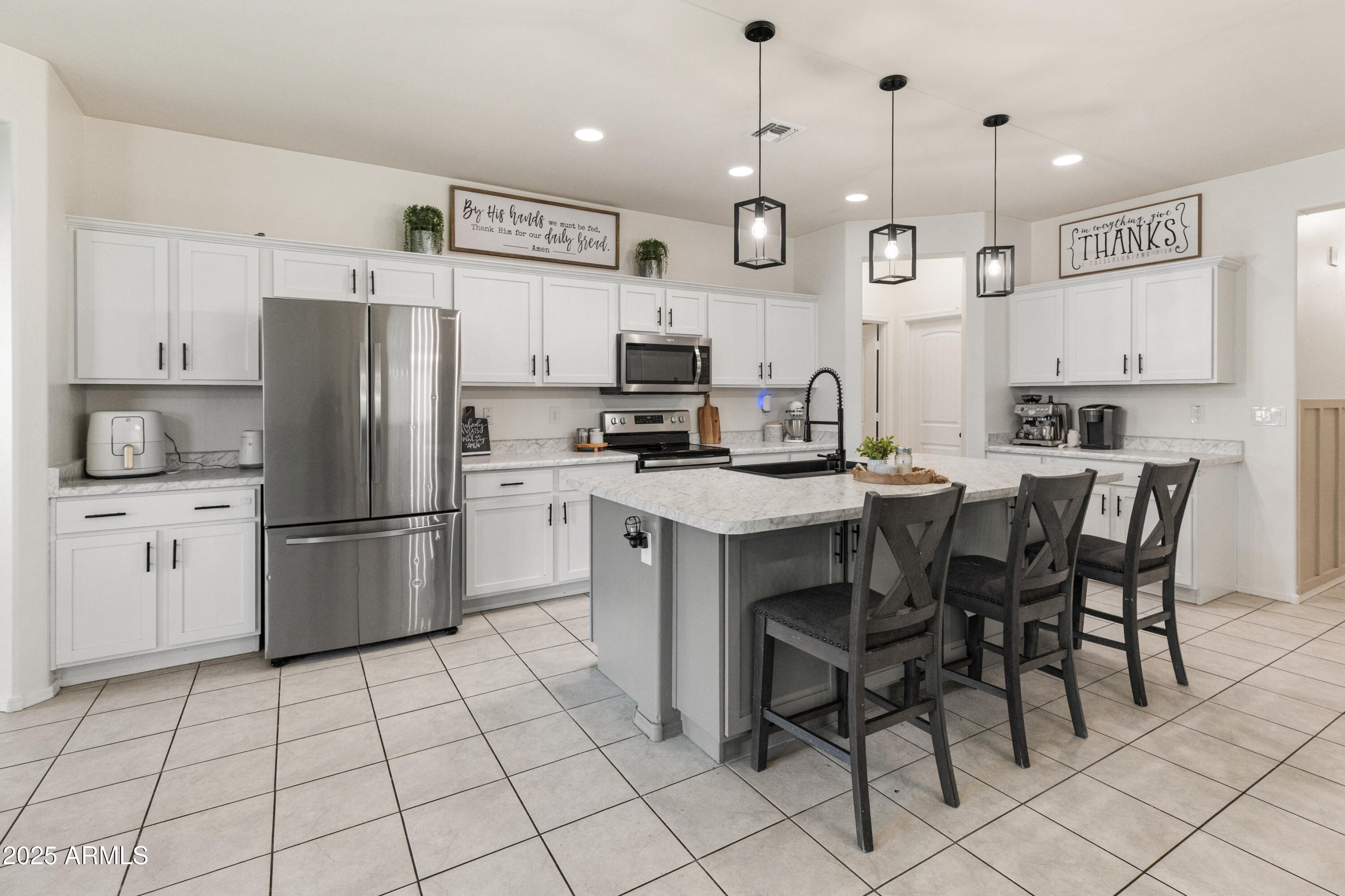 18359 W TINA Lane