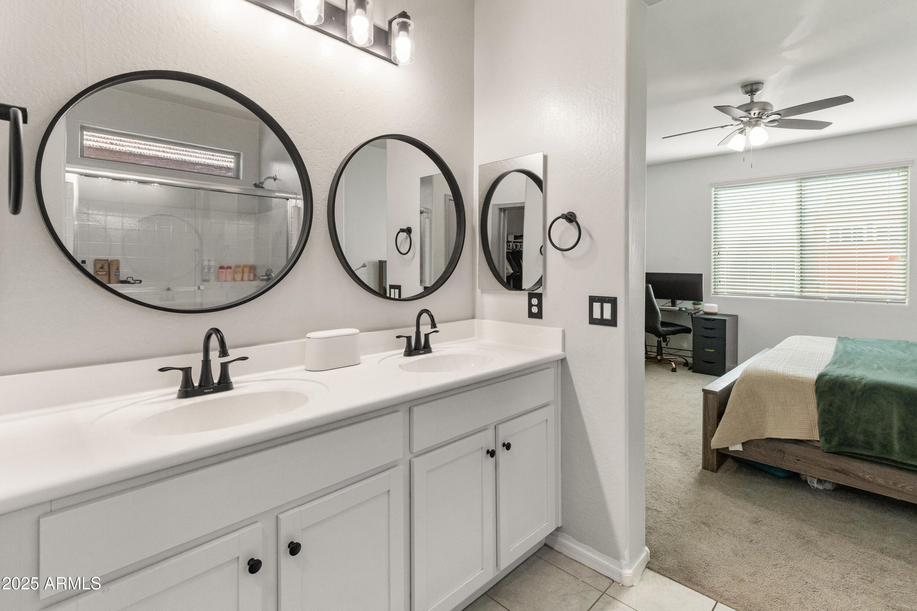 18359 W TINA Lane