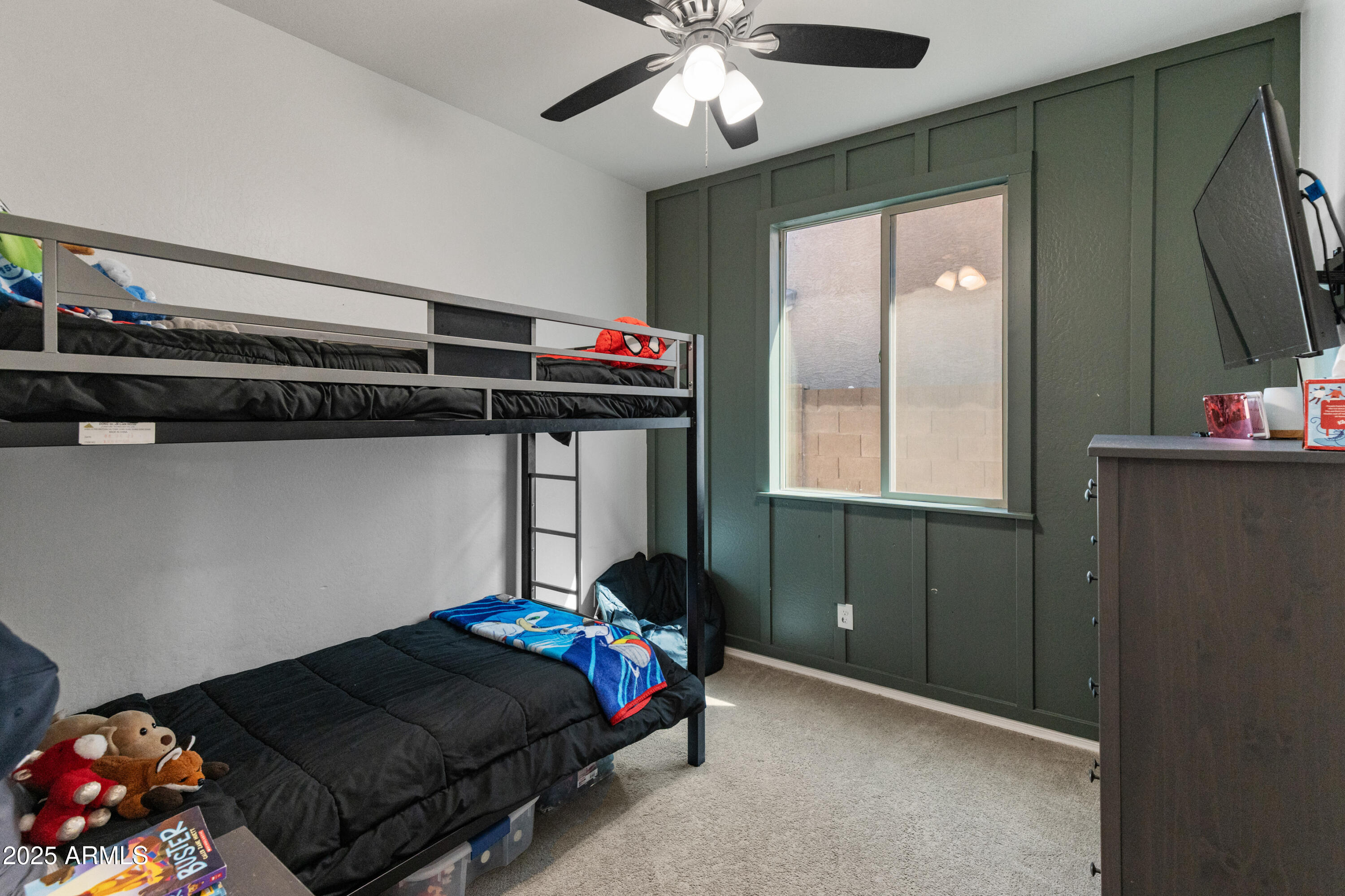 18359 W TINA Lane