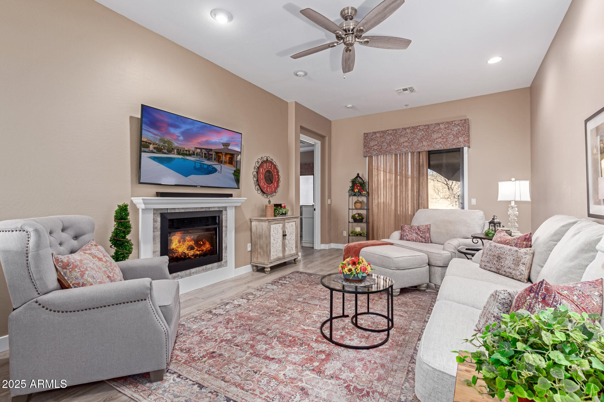 4241 N PEBBLE CREEK Parkway 28