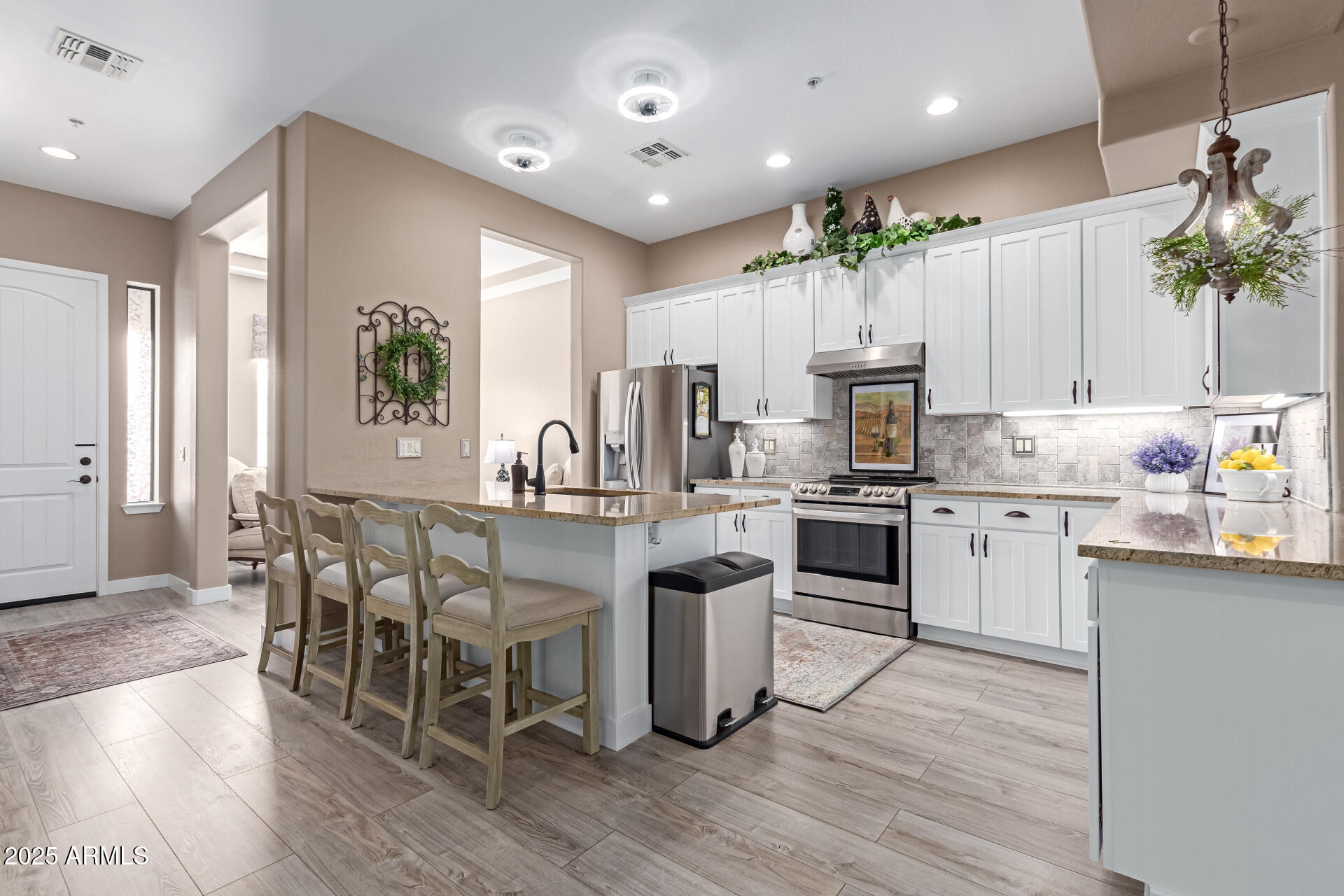 4241 N PEBBLE CREEK Parkway 28