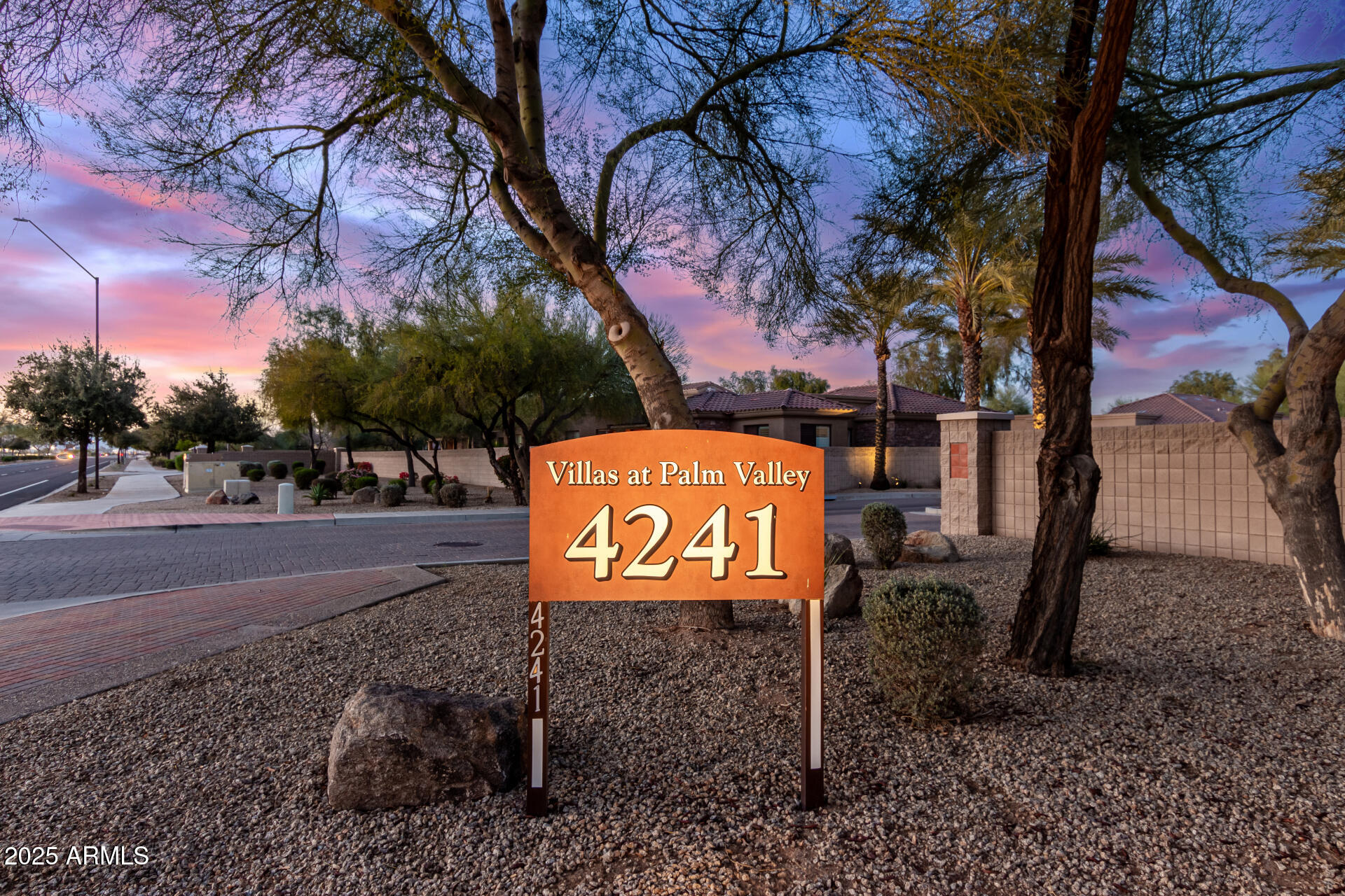 4241 N PEBBLE CREEK Parkway 28