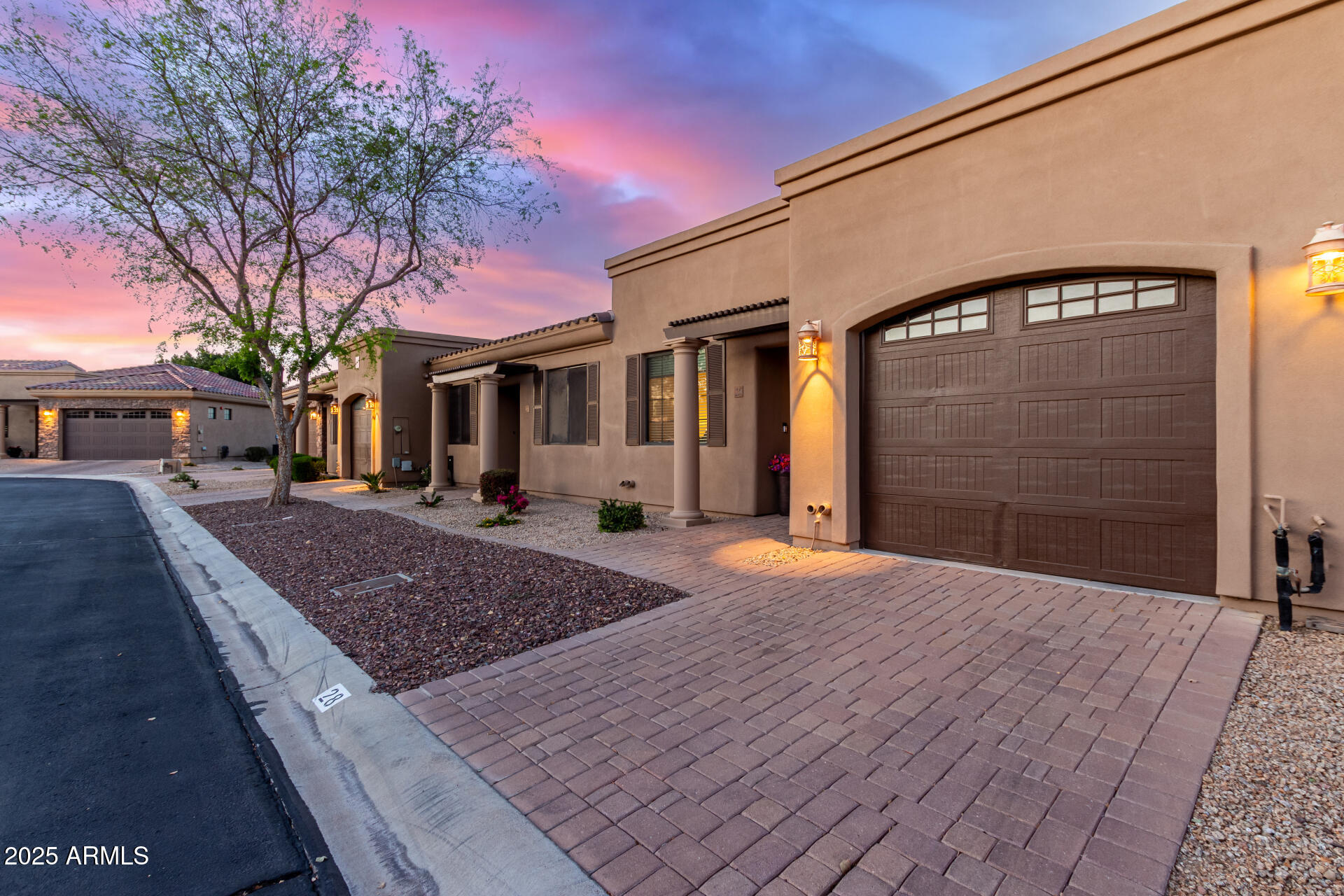 4241 N PEBBLE CREEK Parkway 28