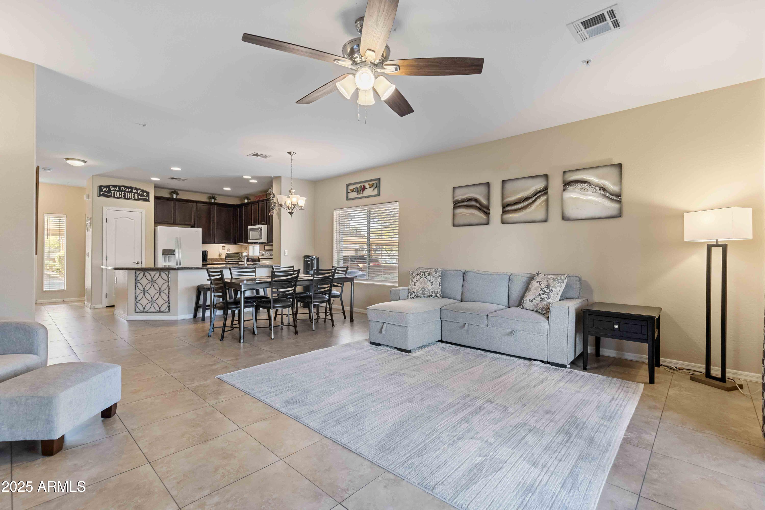 7726 E BASELINE Road 156