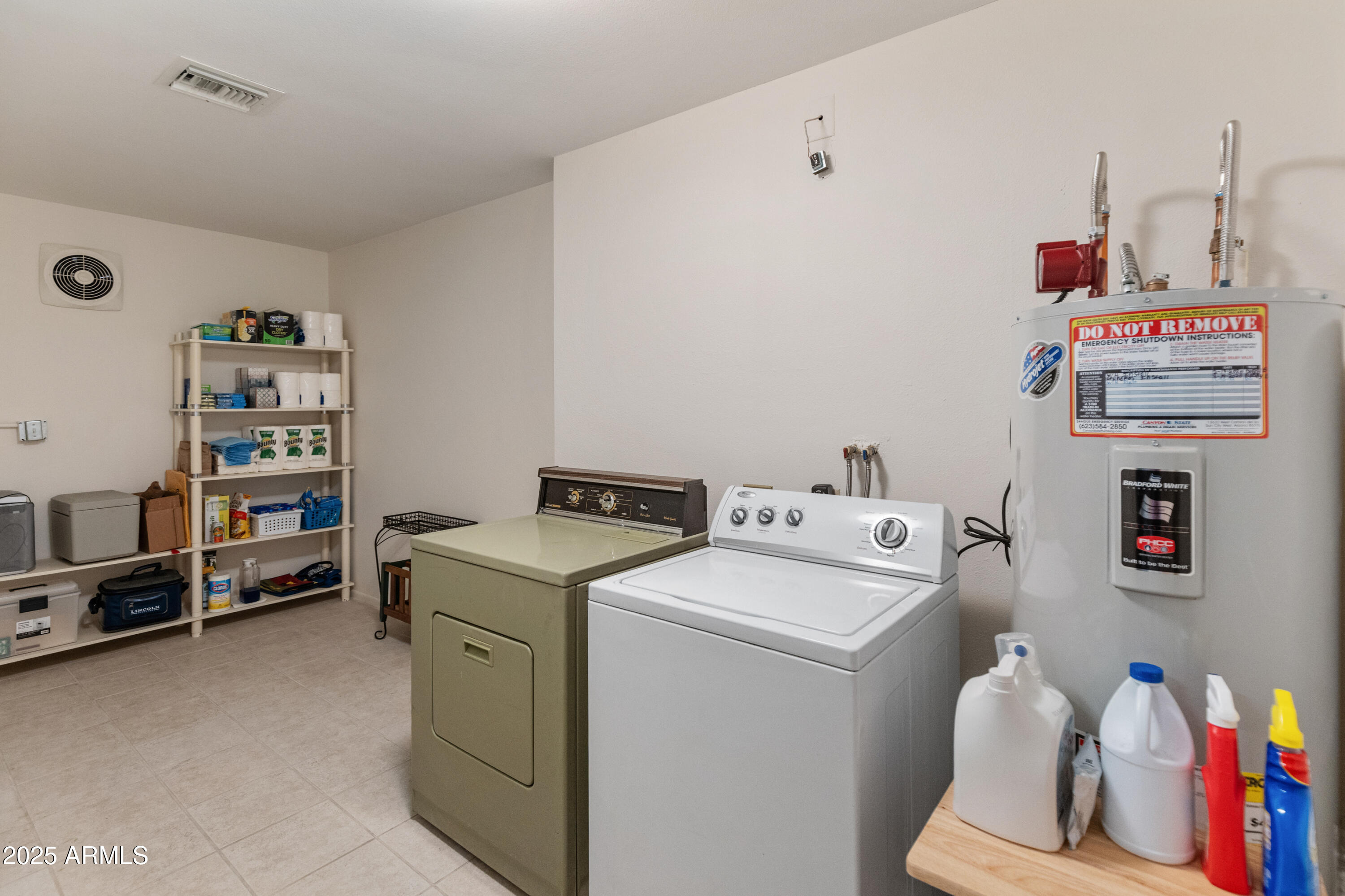 11615 N RIO VISTA Drive