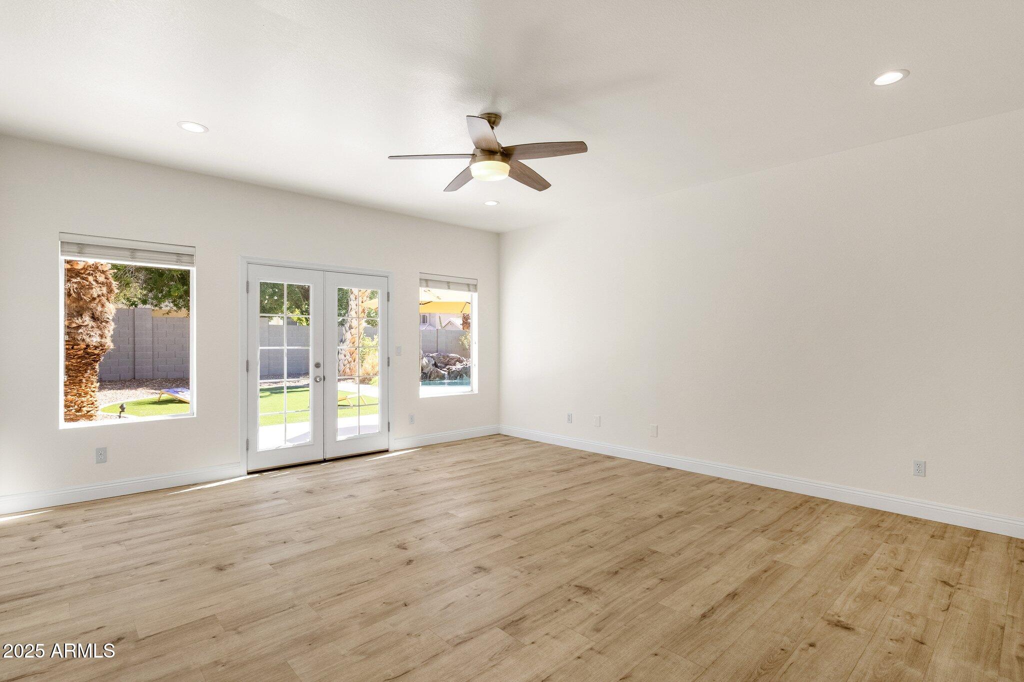 14823 S 13TH Place