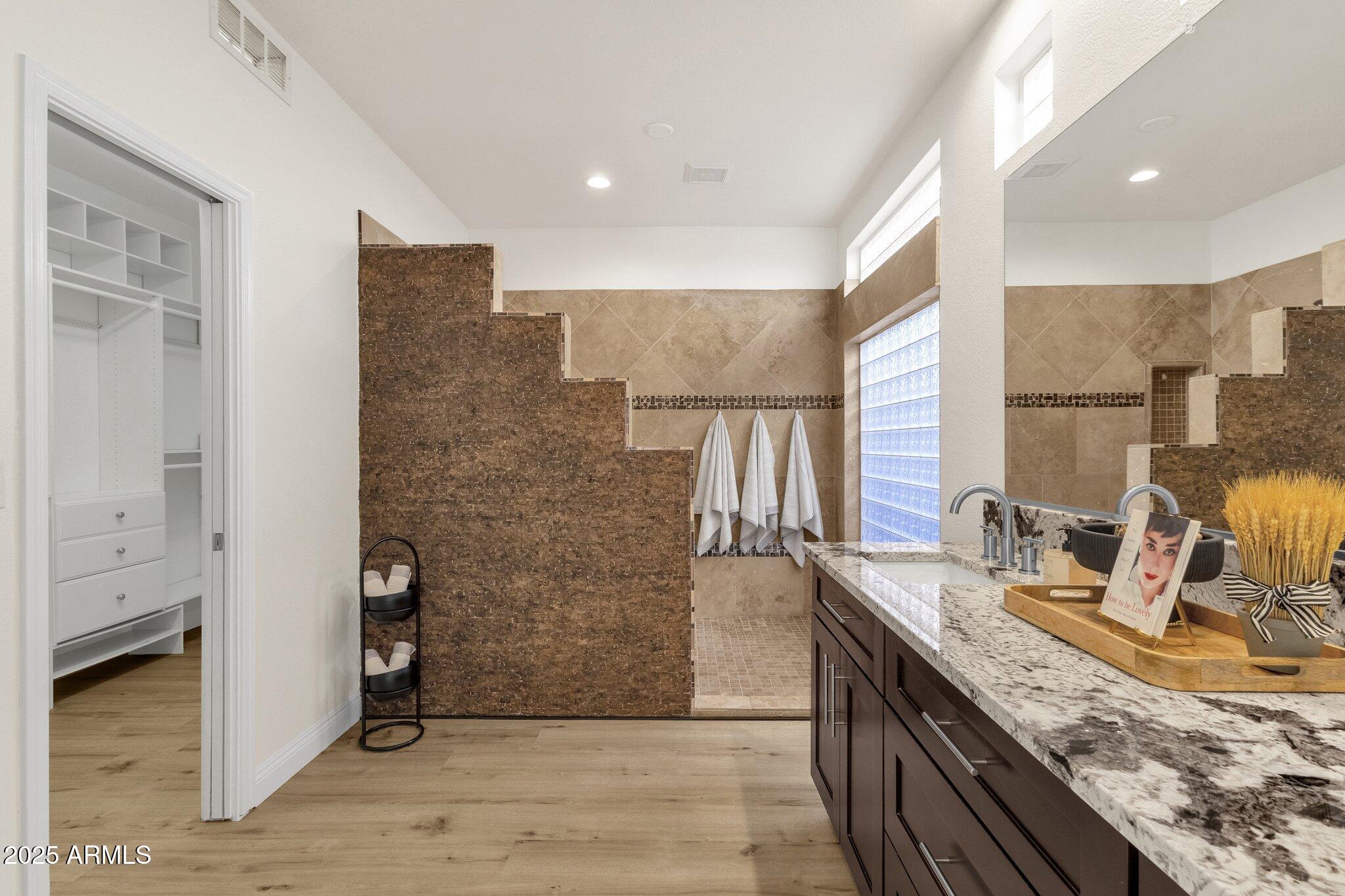 14823 S 13TH Place
