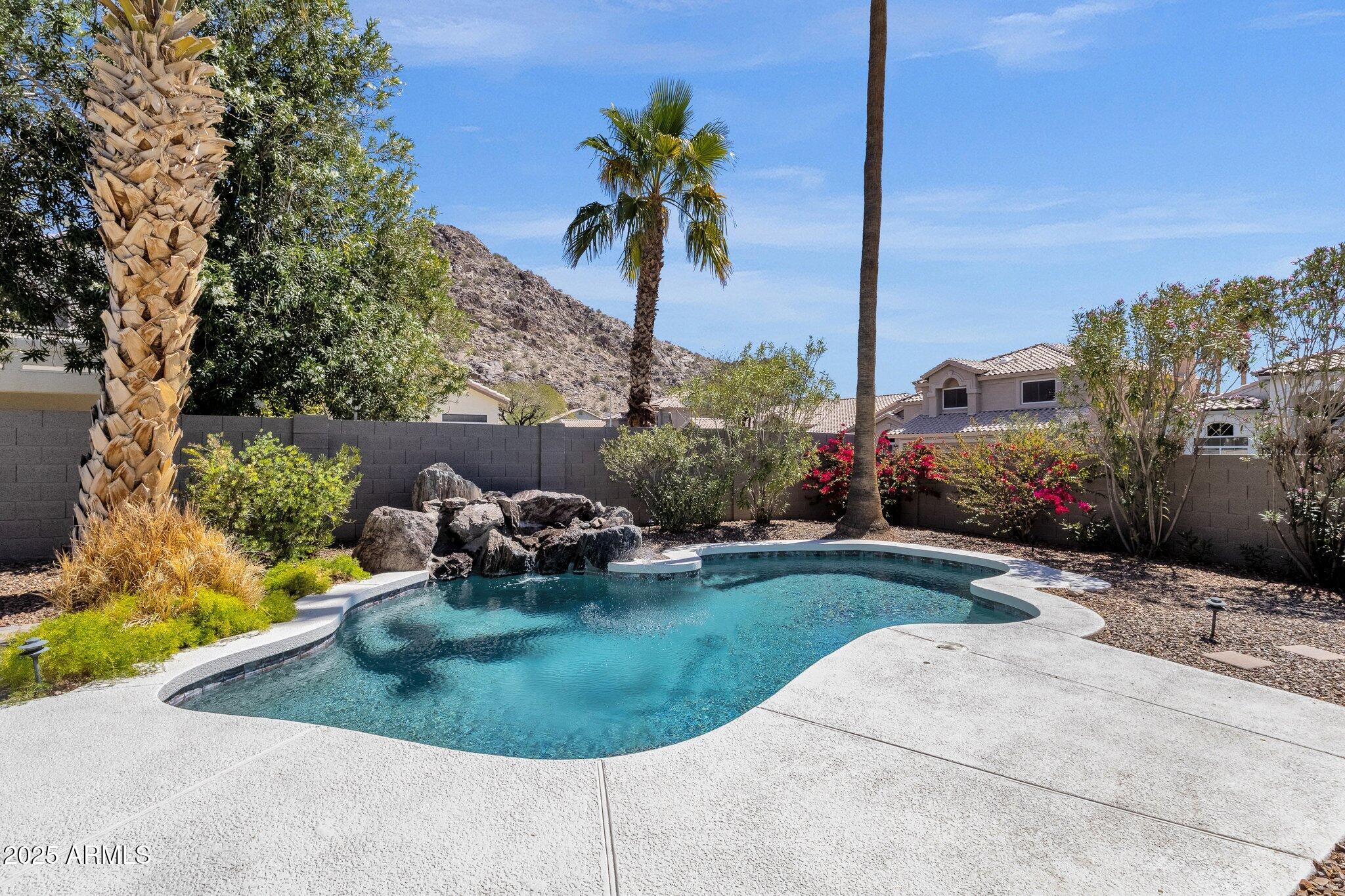 14823 S 13TH Place