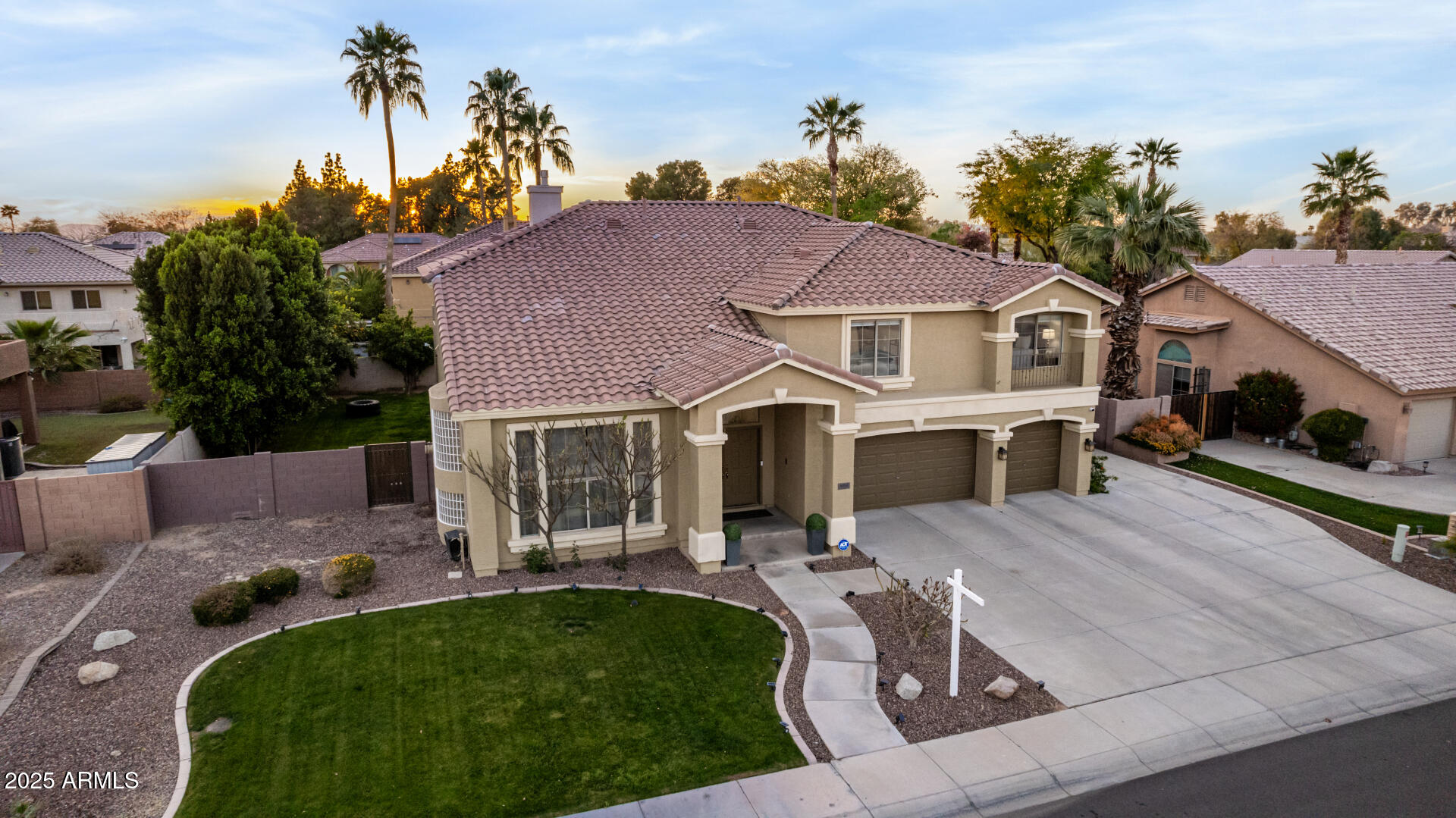 4812 S WINDSTREAM Place