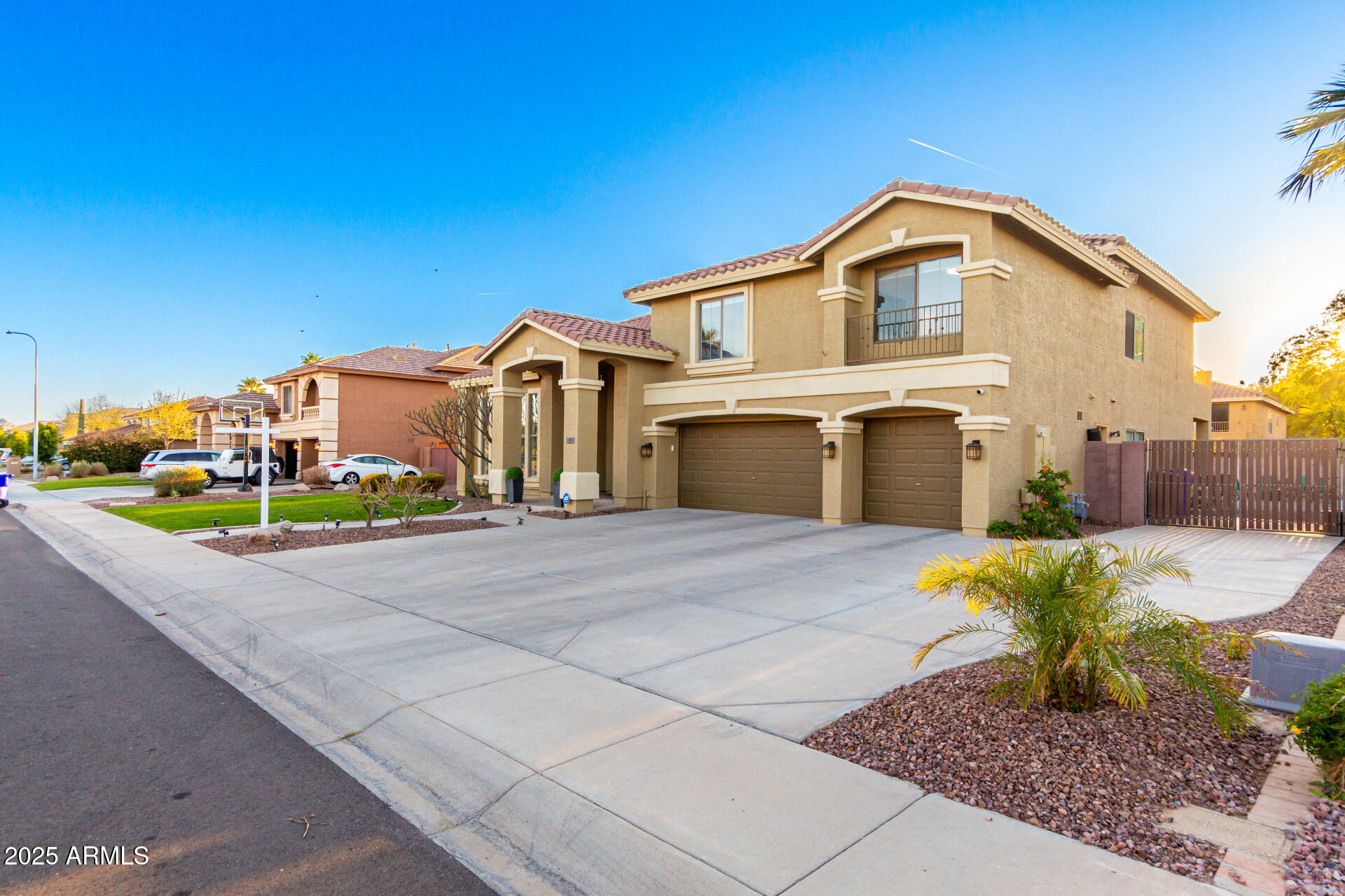 4812 S WINDSTREAM Place