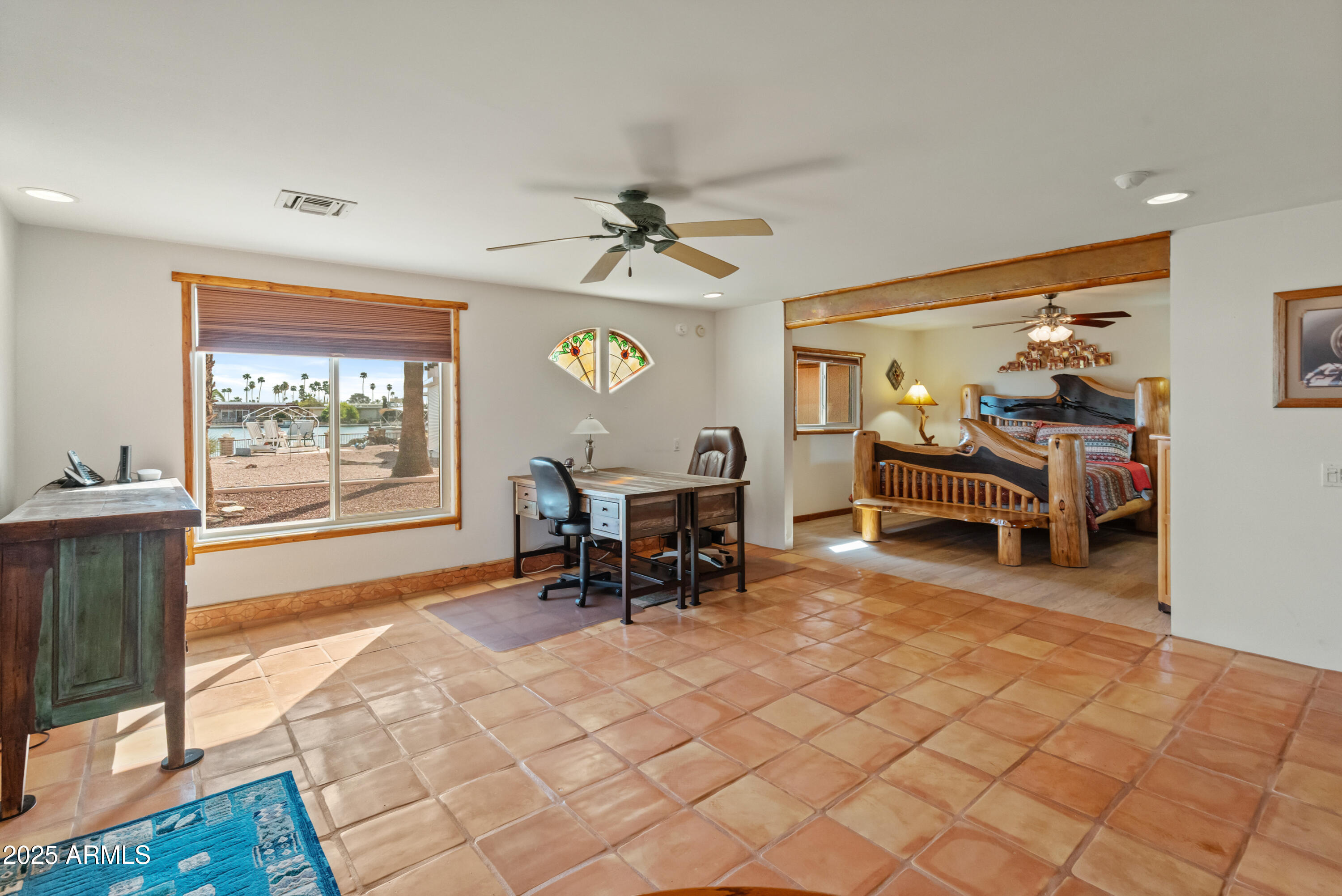13839 N Crown Point