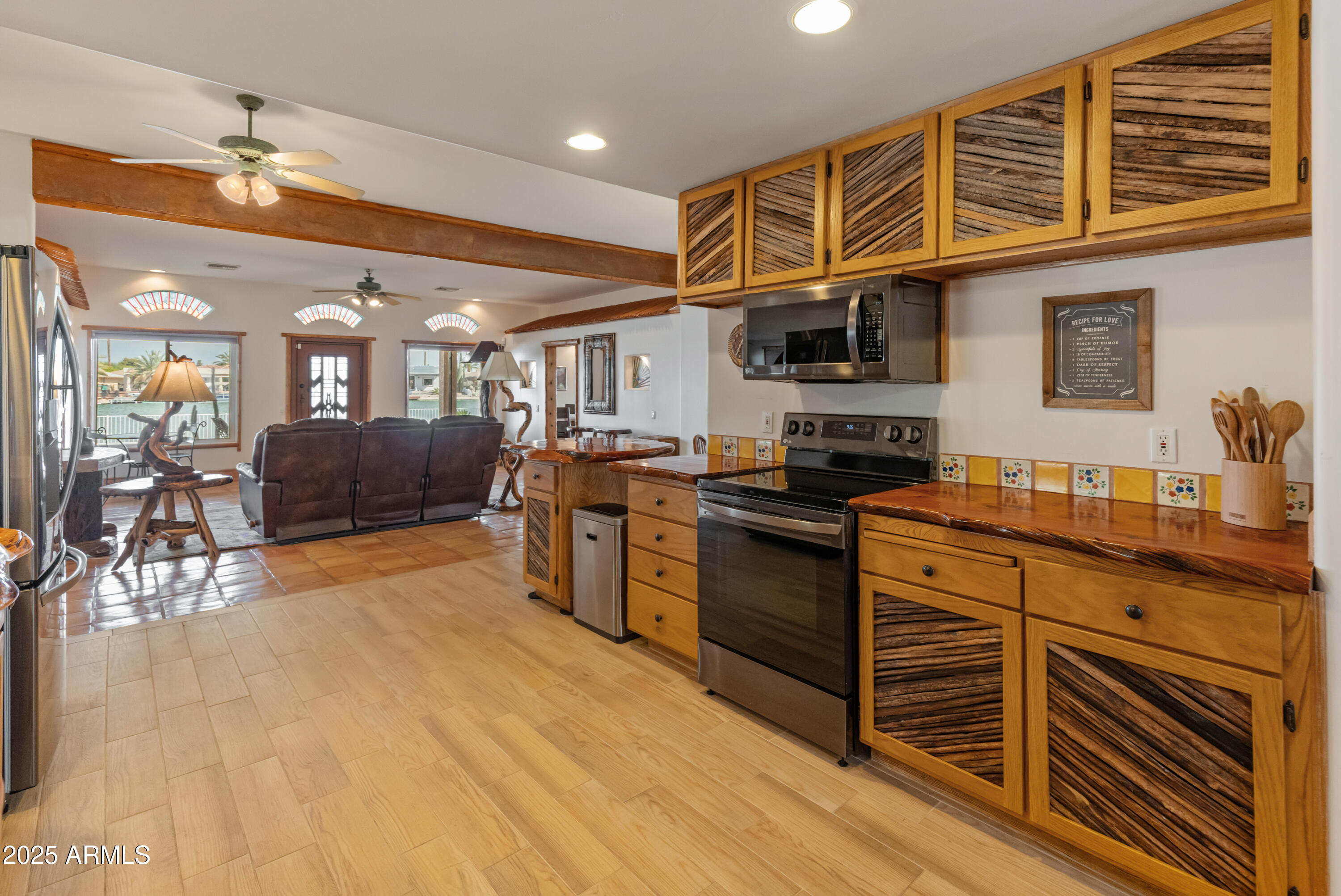 13839 N Crown Point