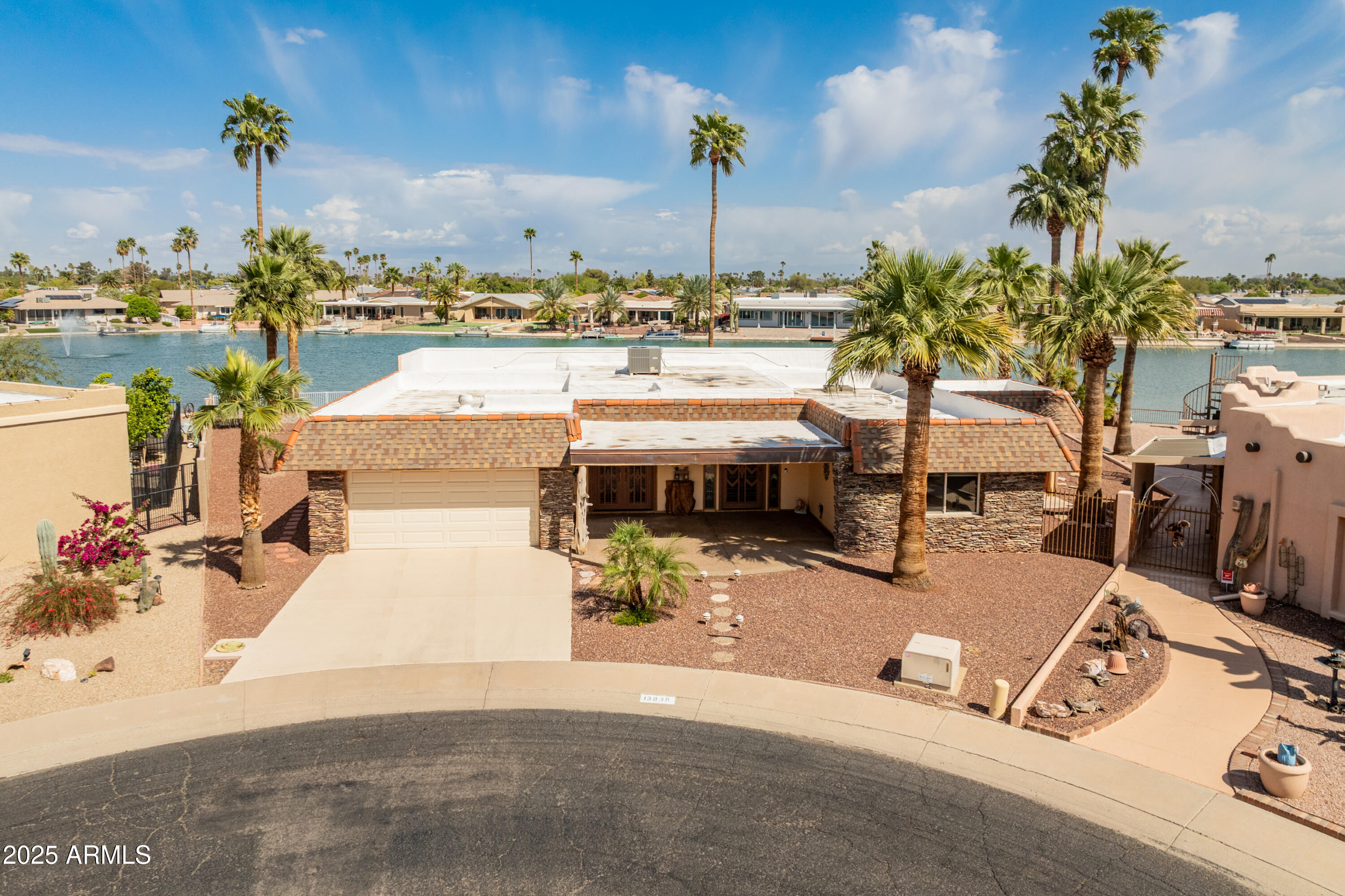 13839 N Crown Point