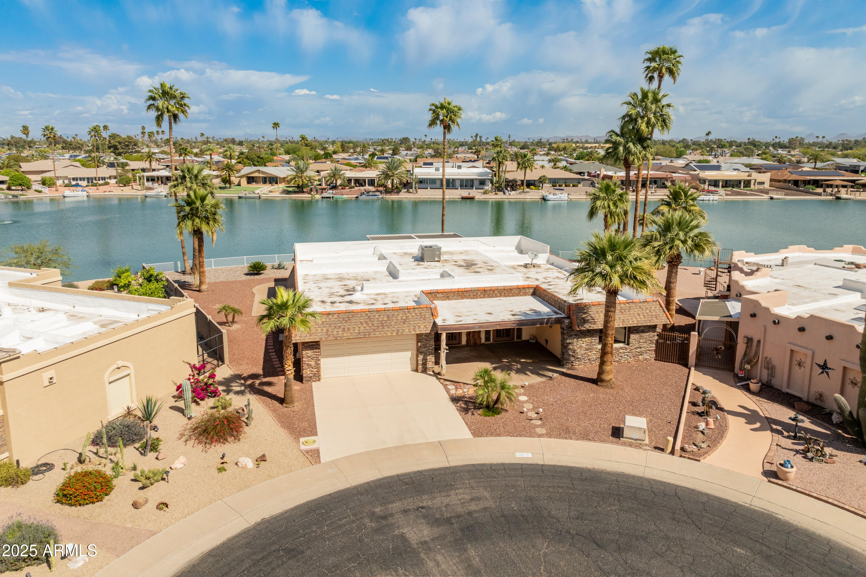 13839 N Crown Point