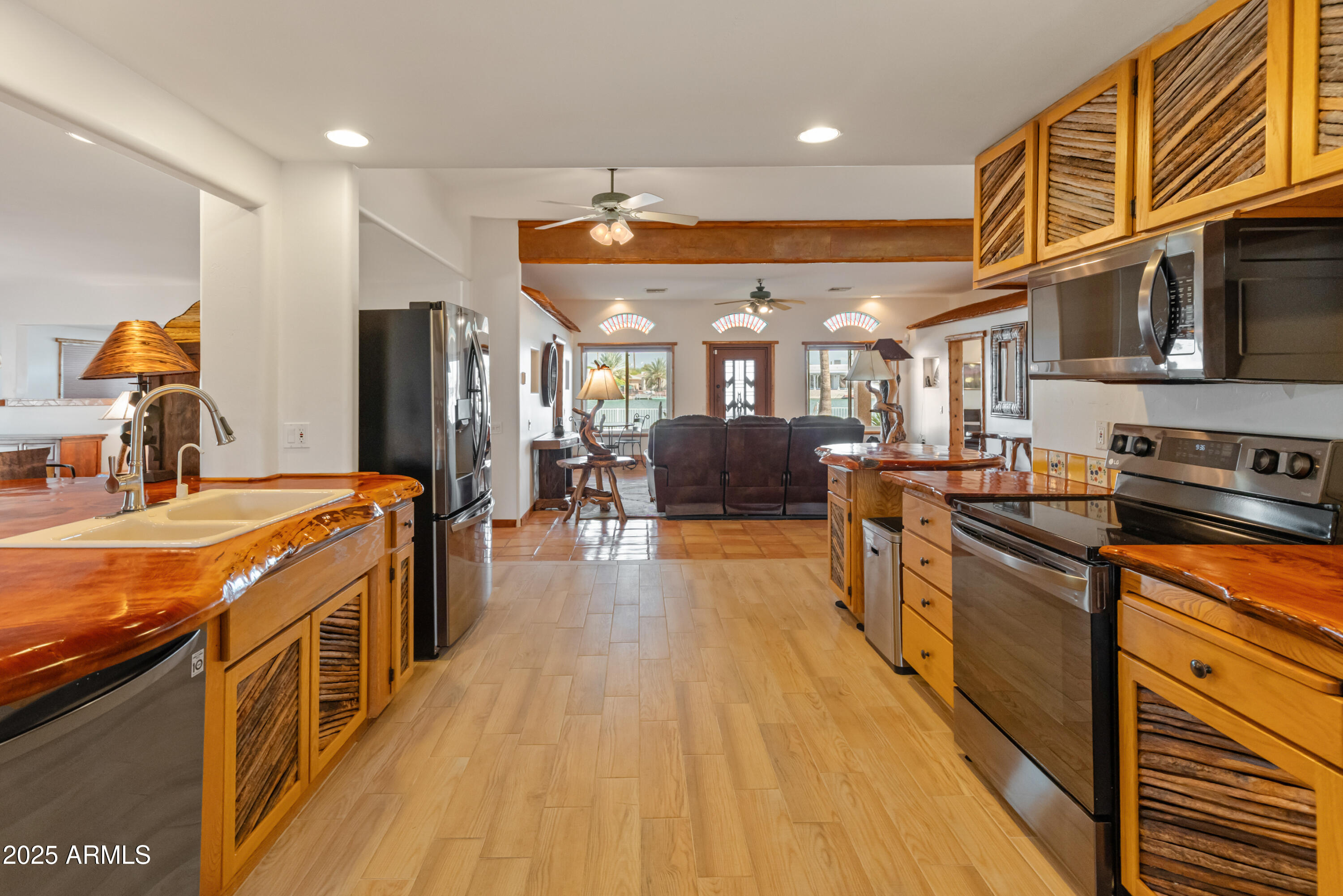 13839 N Crown Point