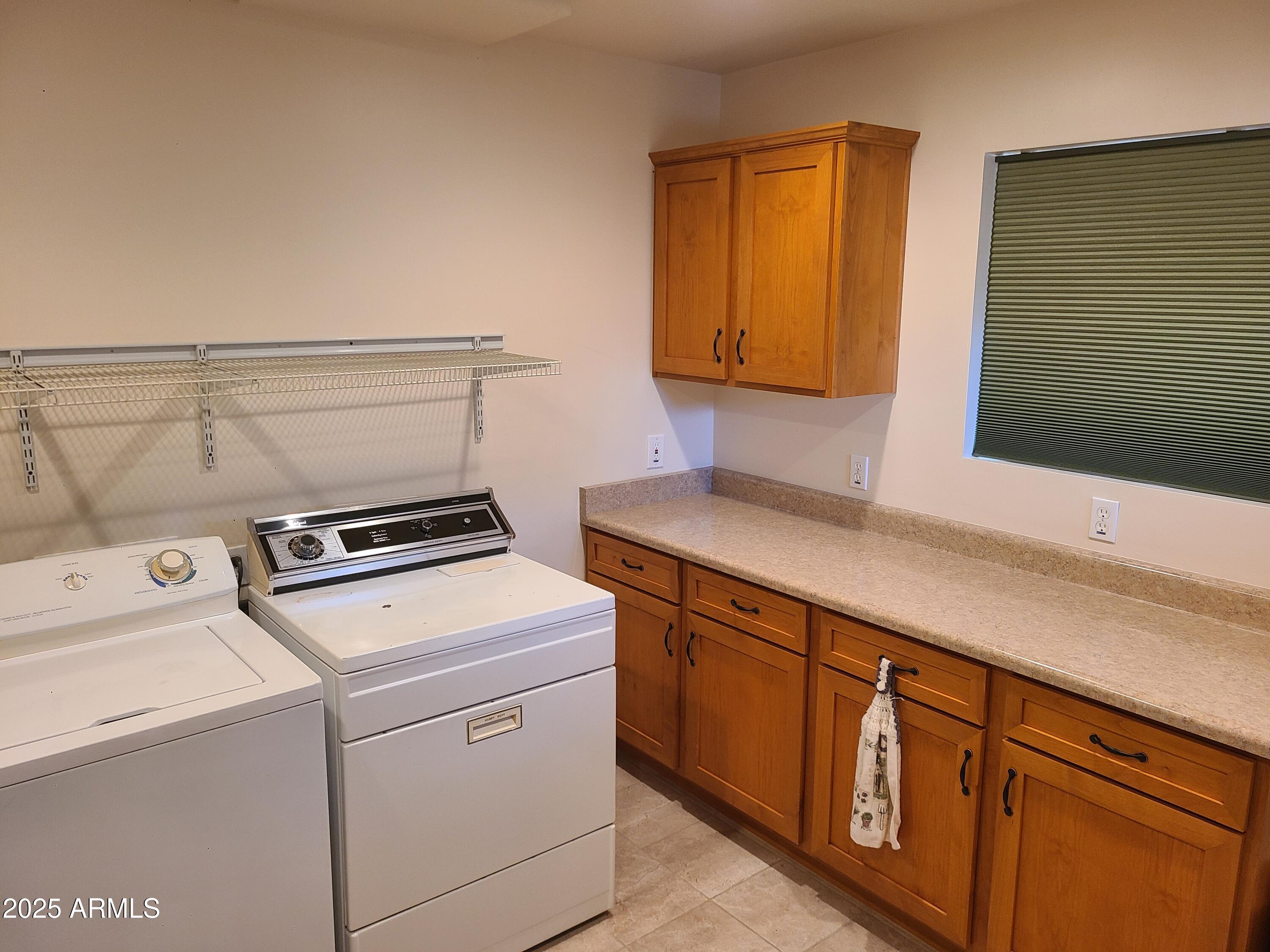13839 N Crown Point