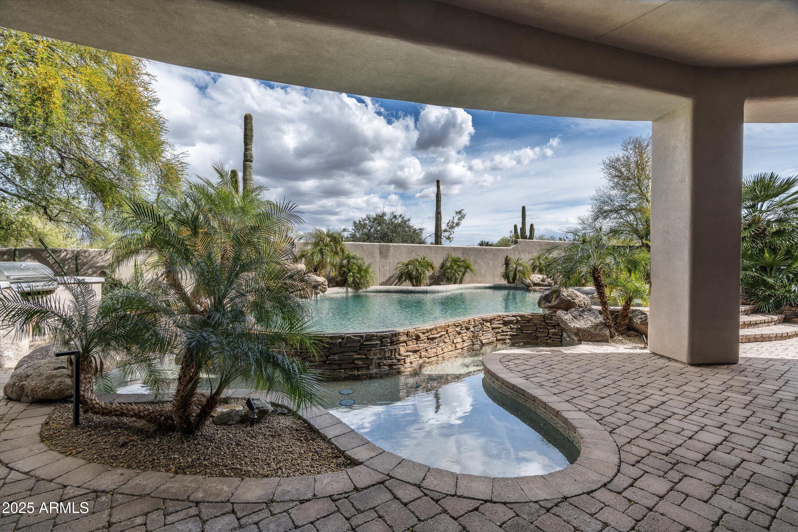 30600 N PIMA Road 89