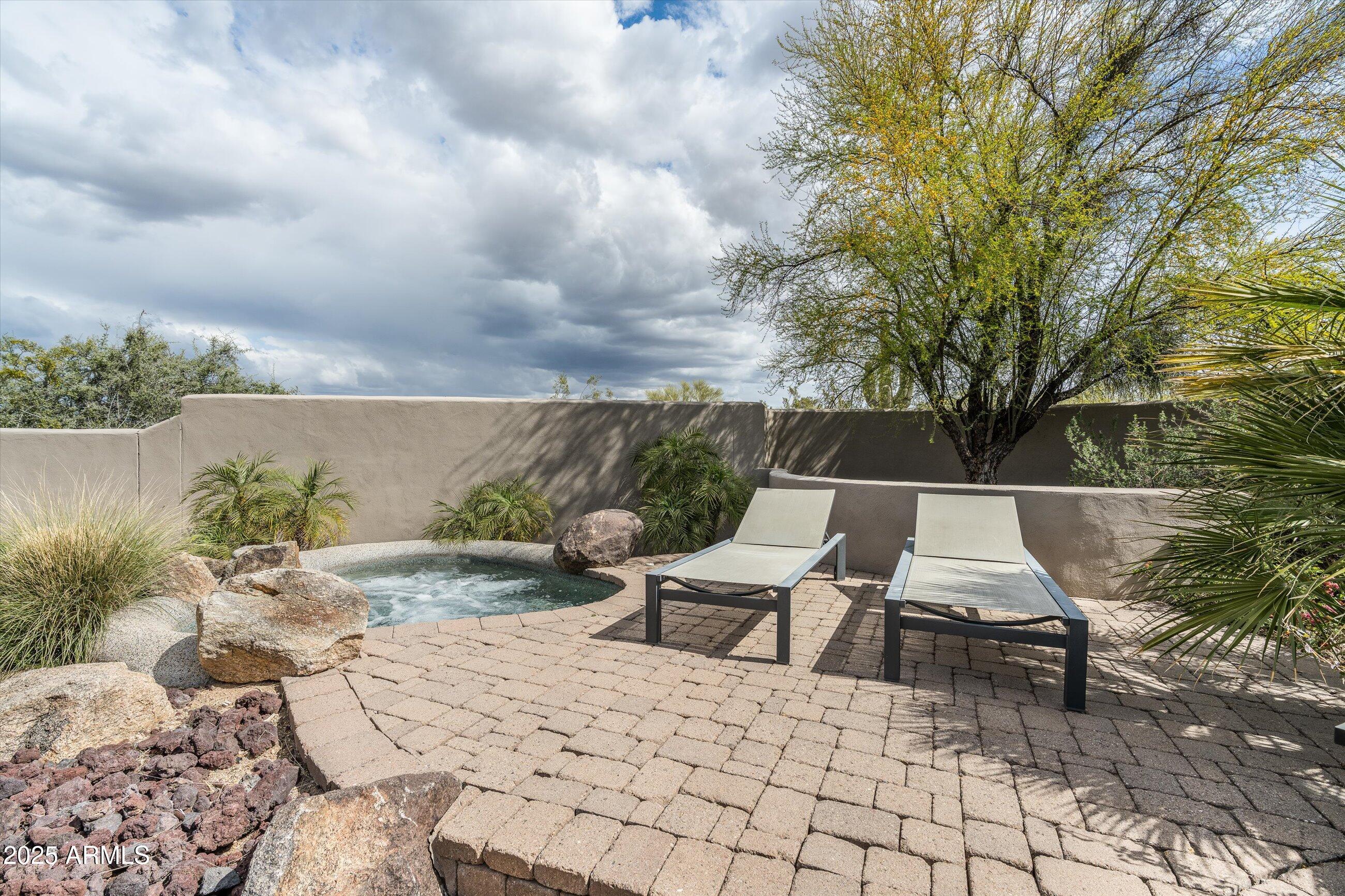30600 N PIMA Road 89