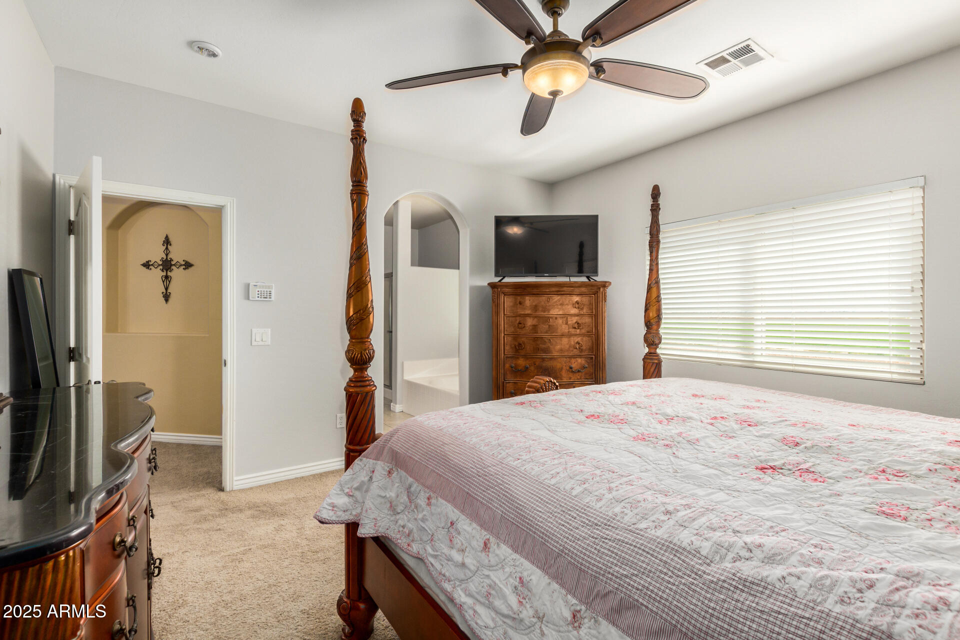 33335 N SLATE CREEK Drive