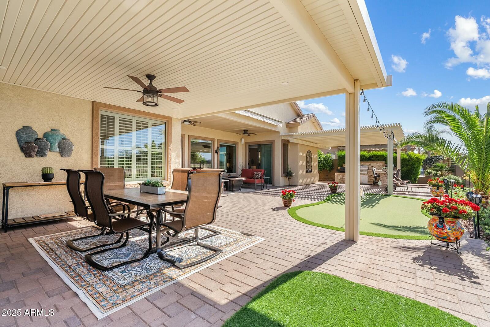 3933 E MEADOWVIEW Drive