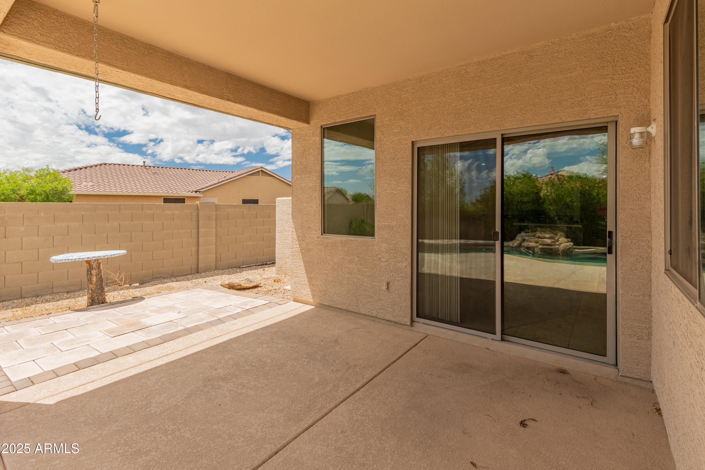 39609 N WHITE TAIL Lane