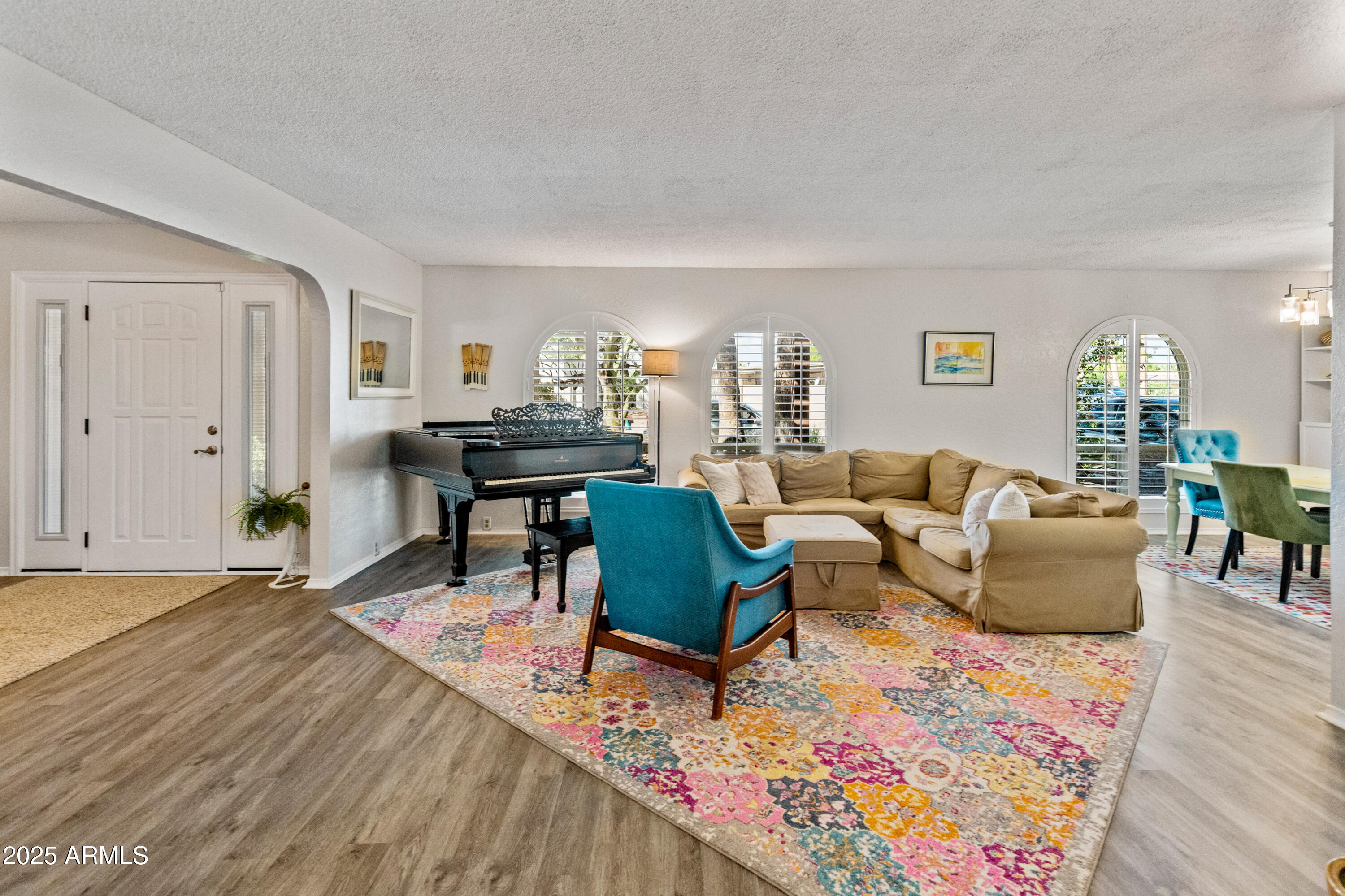 11051 N 45TH Place