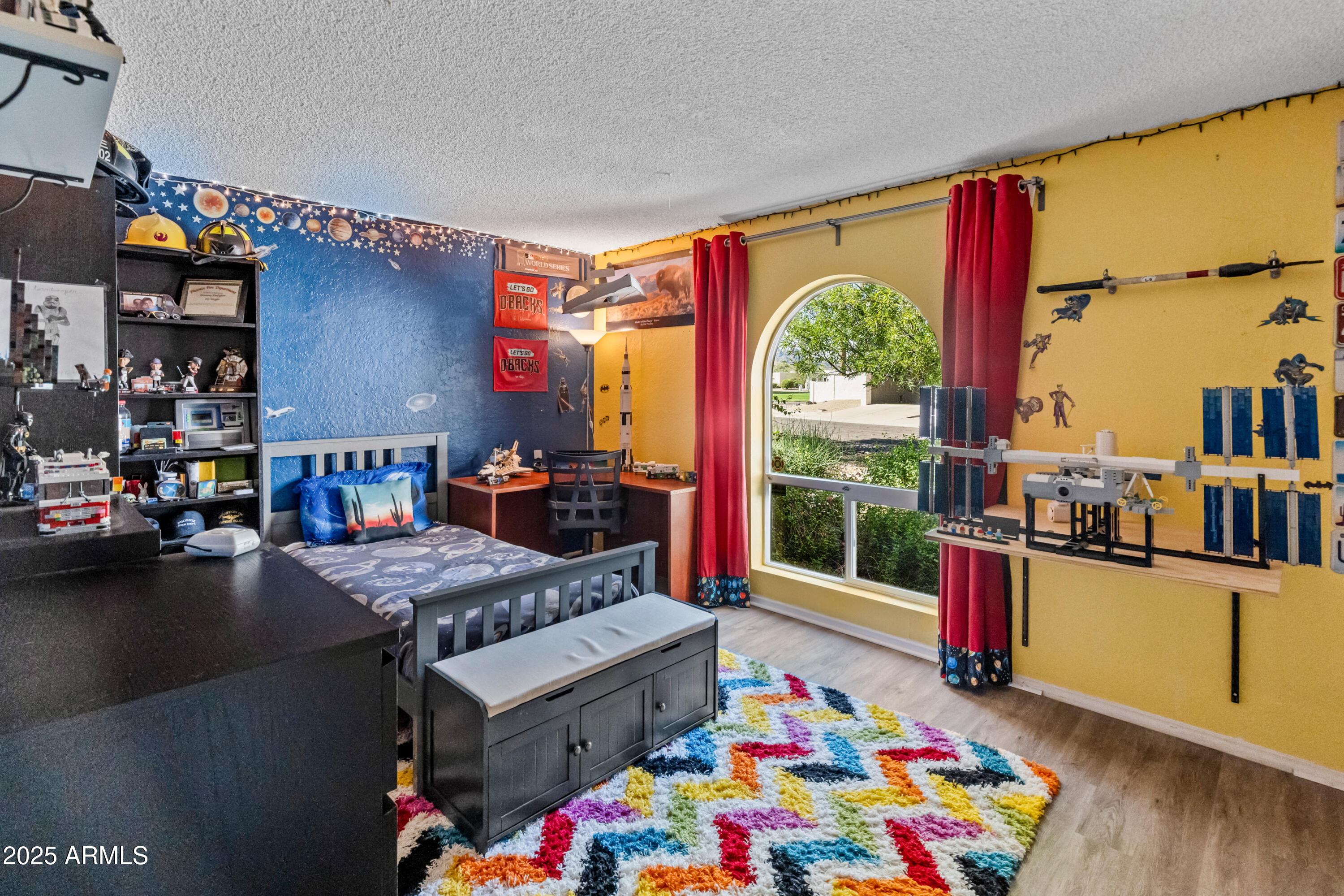 11051 N 45TH Place