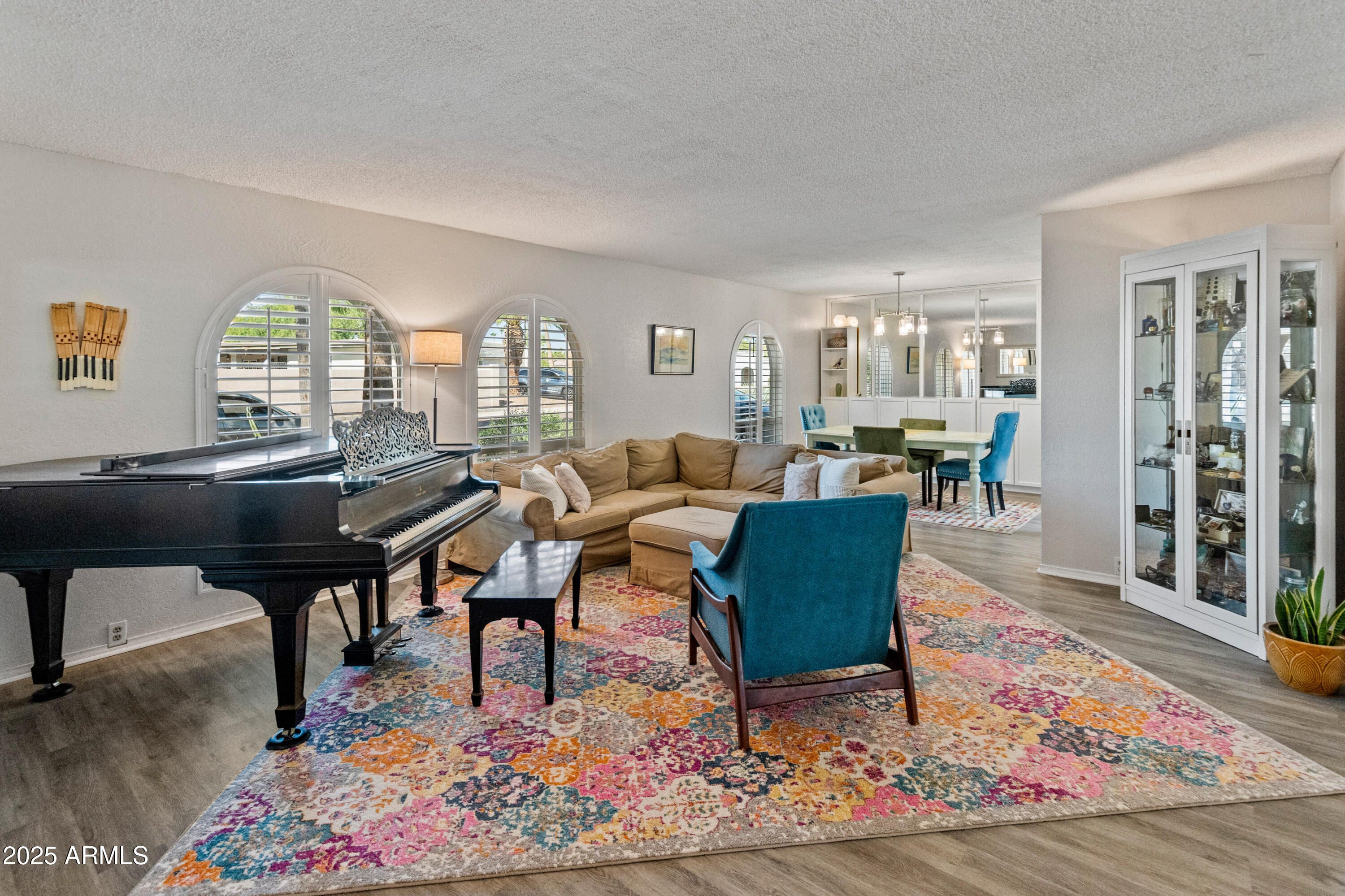 11051 N 45TH Place