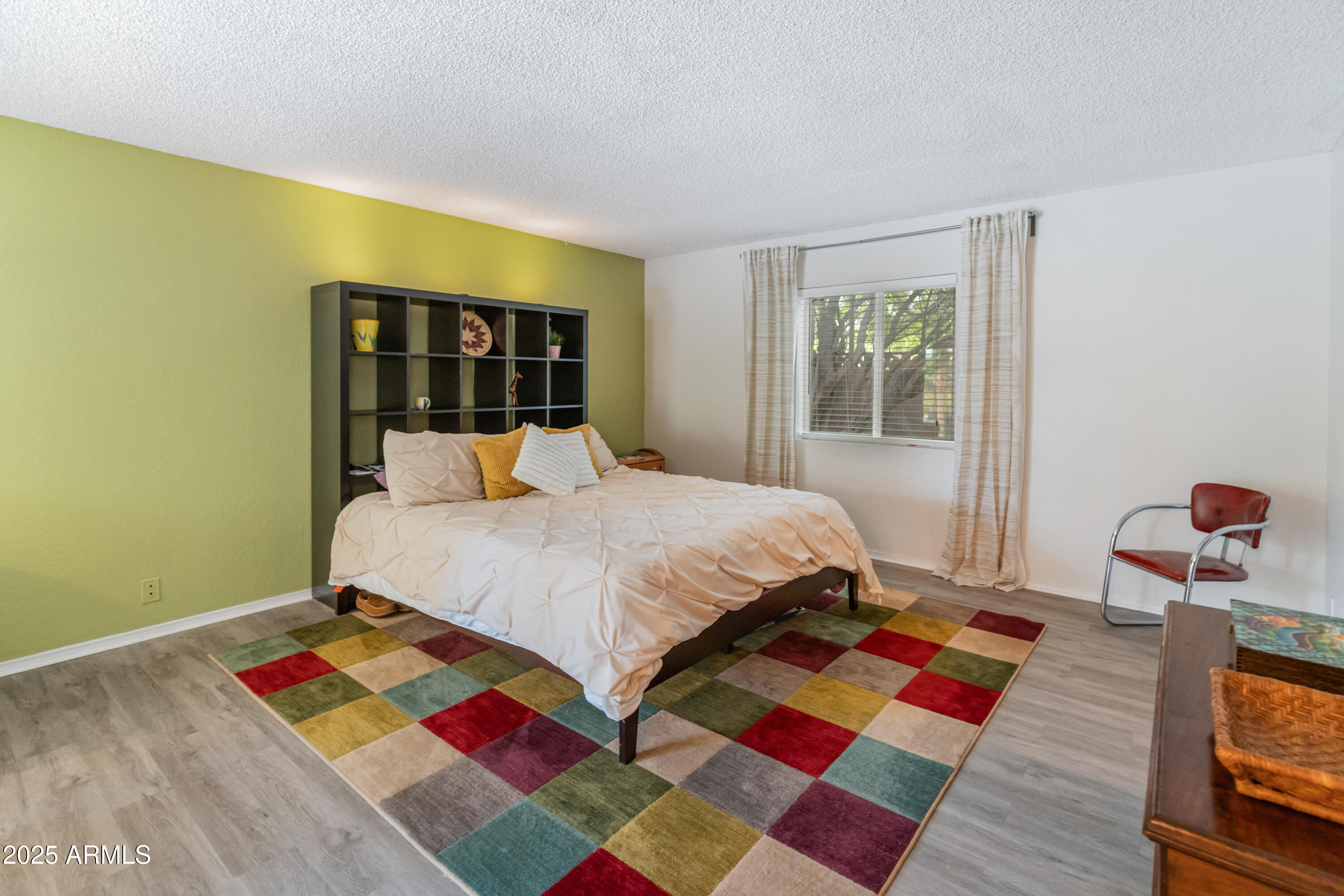 11051 N 45TH Place