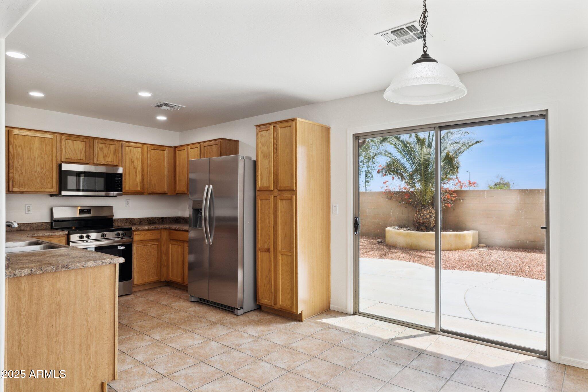 25087 W DOVE GAP Drive