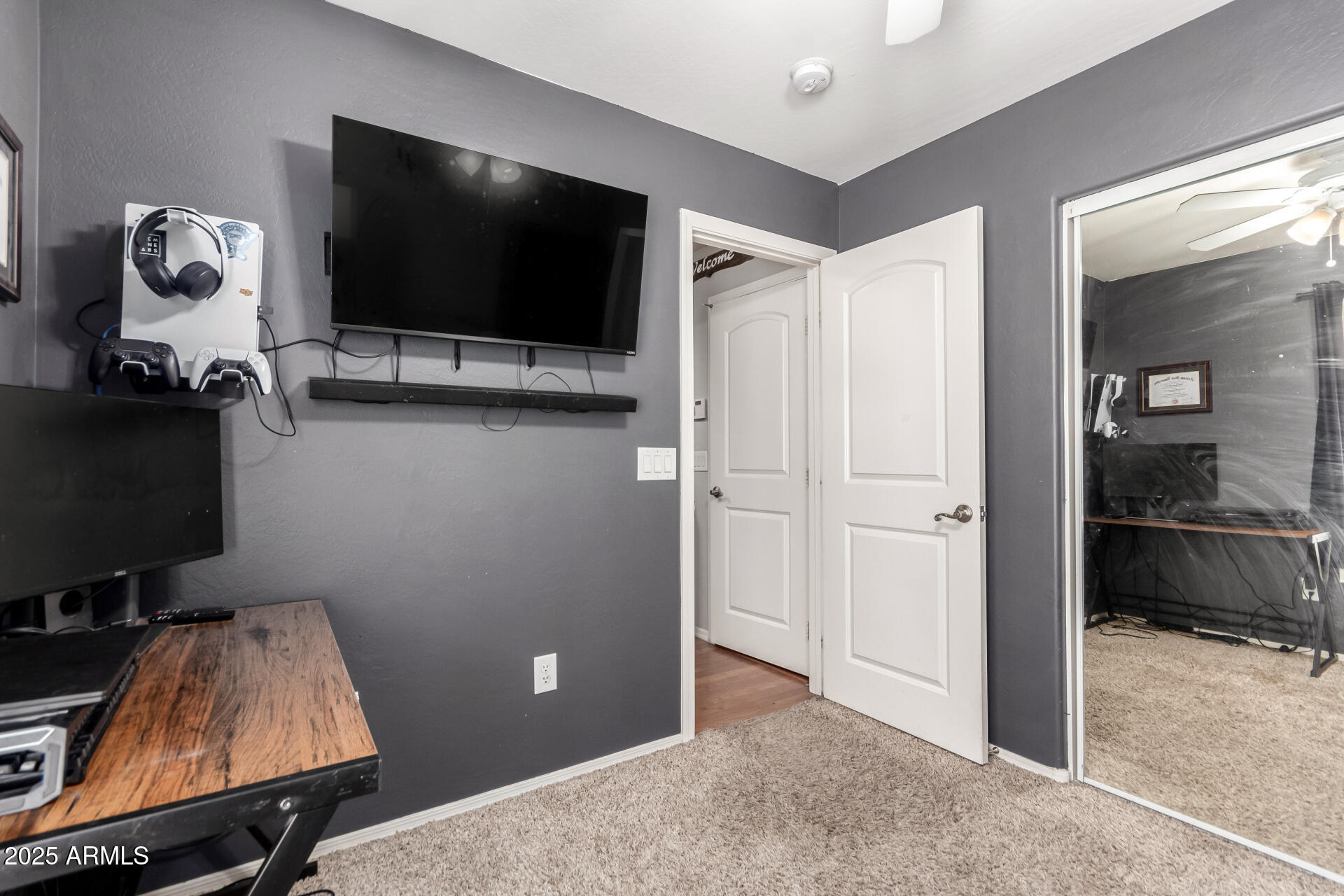 1322 S OWL Drive