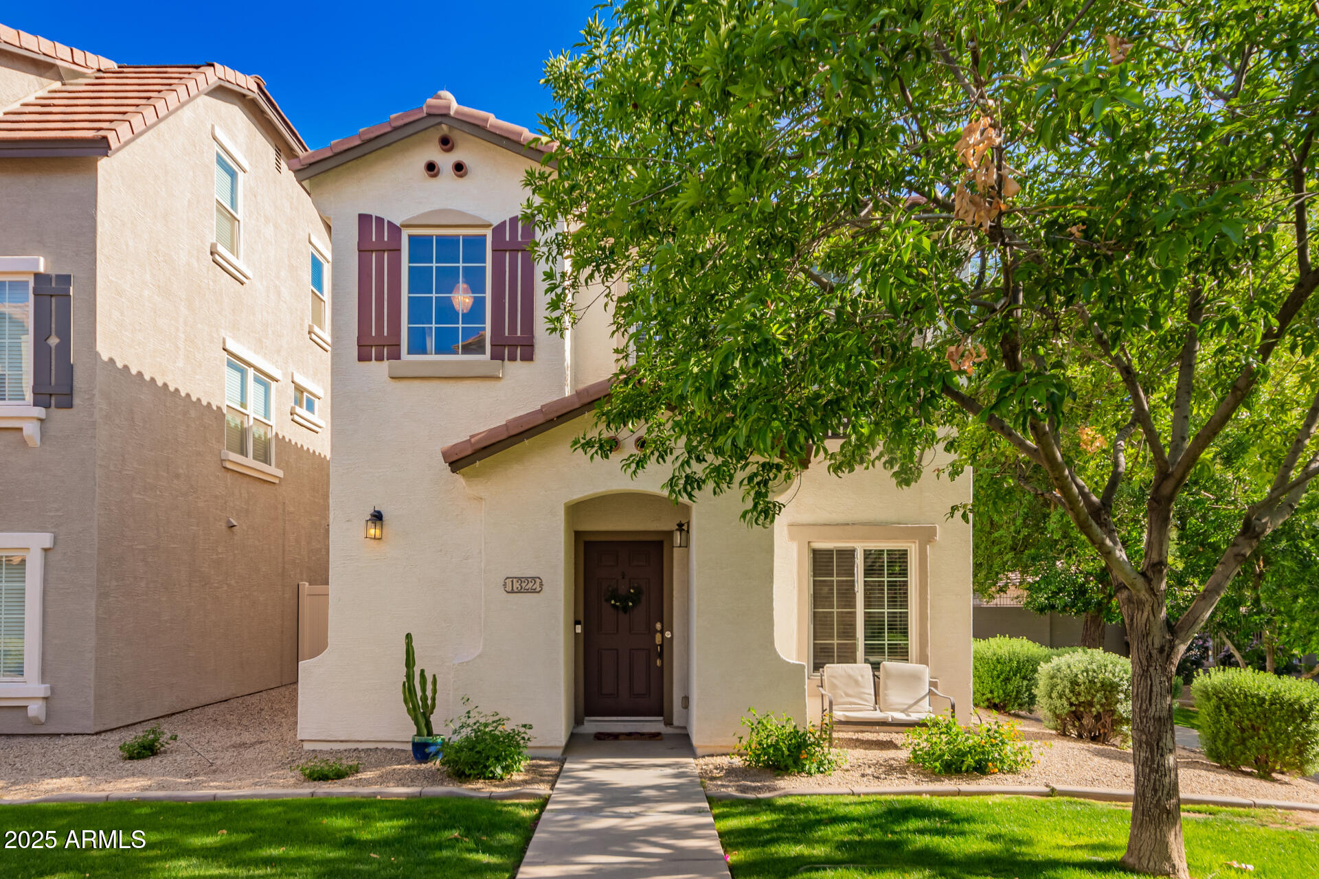 1322 S OWL Drive