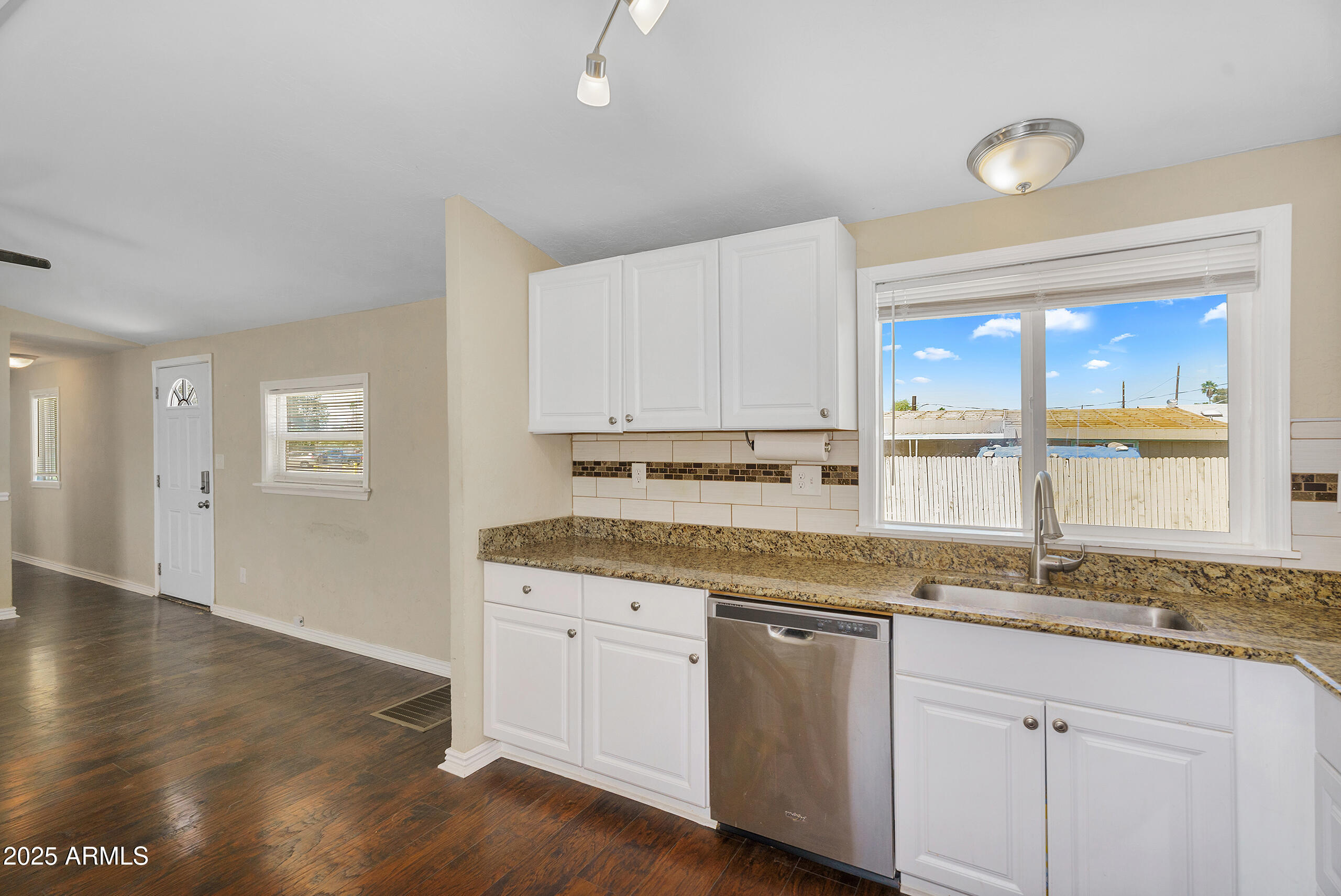 633 S 96TH Street
