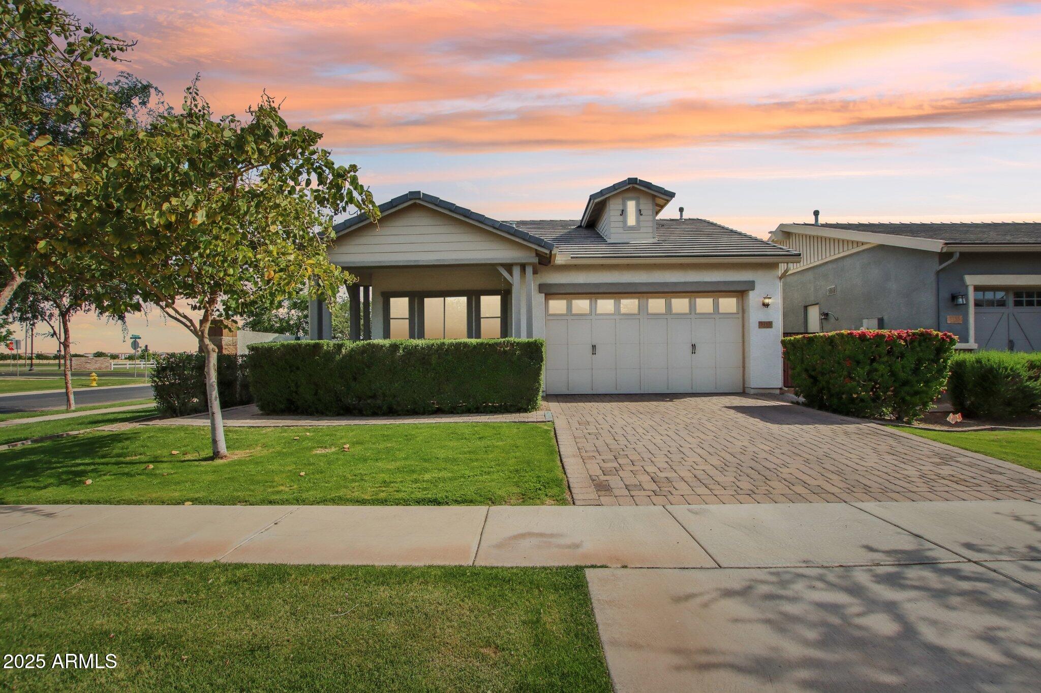 3163 E AUSTIN Drive