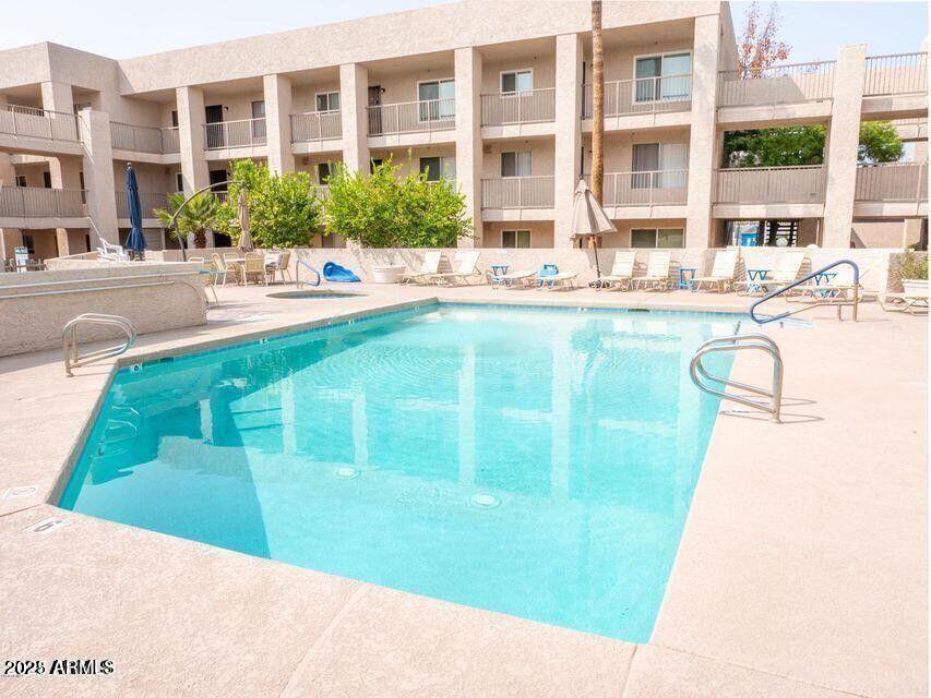 7474 E EARLL Drive 311