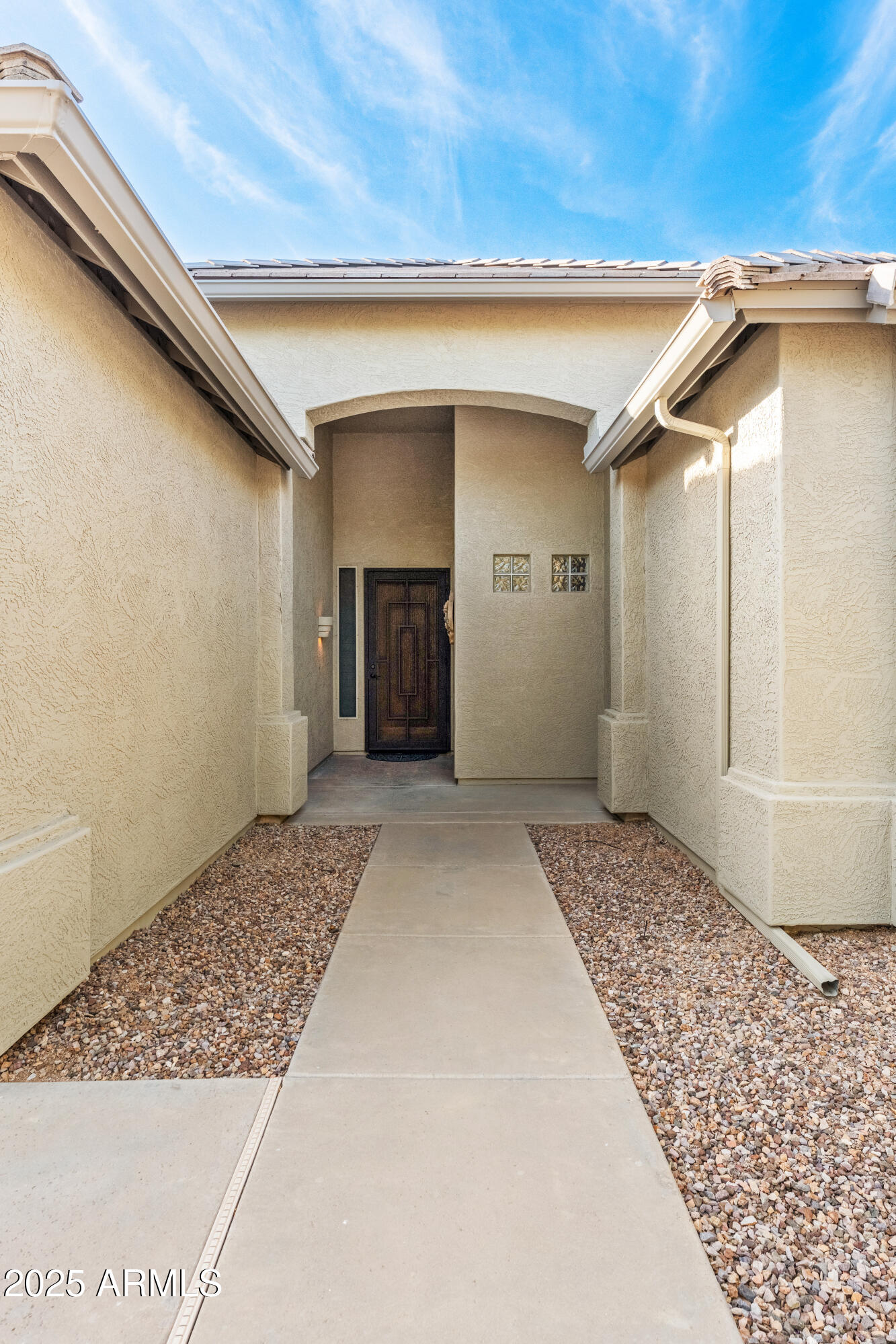 9532 E KNOLL Circle