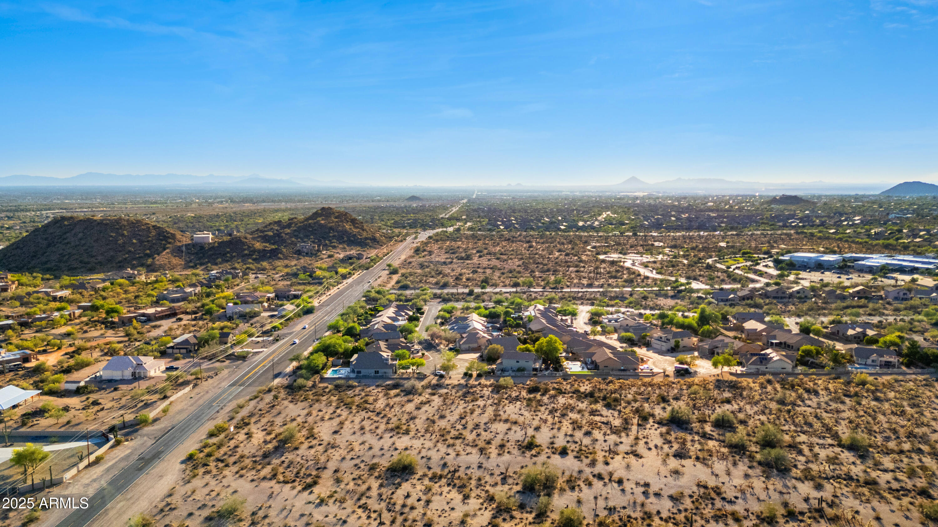 9532 E KNOLL Circle