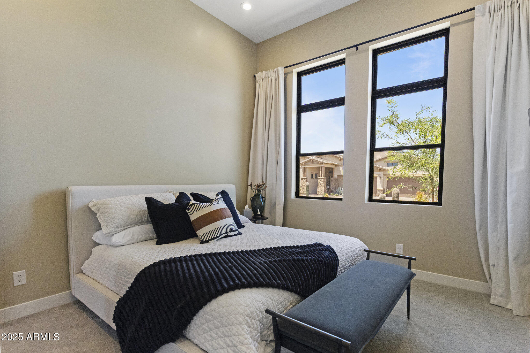 17245 E DESERT VISTA Trail