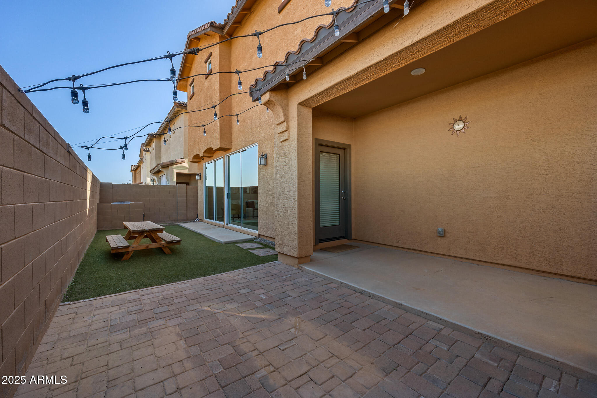 2237 S Jacana Lane