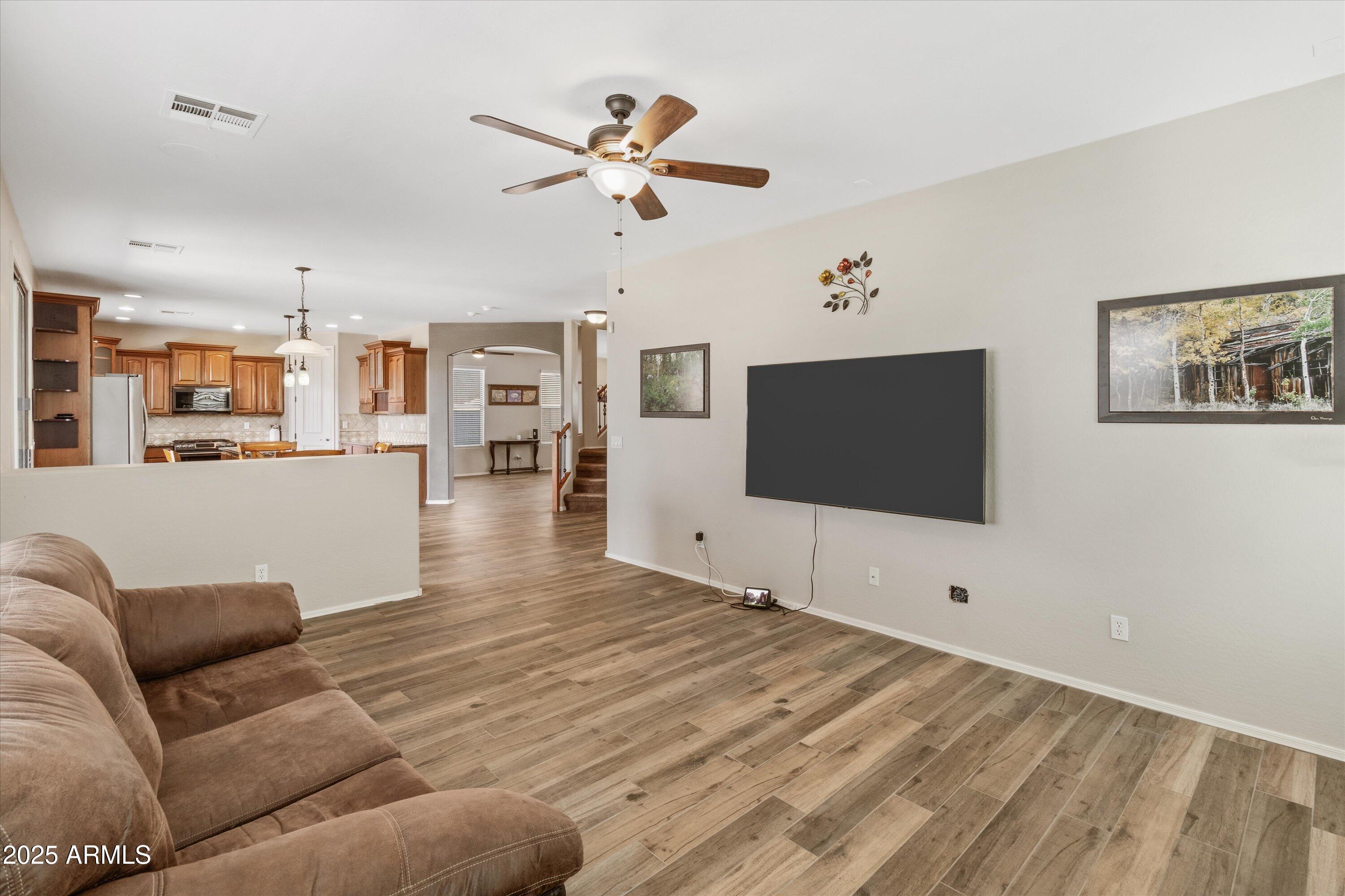 35952 W Catalonia Drive