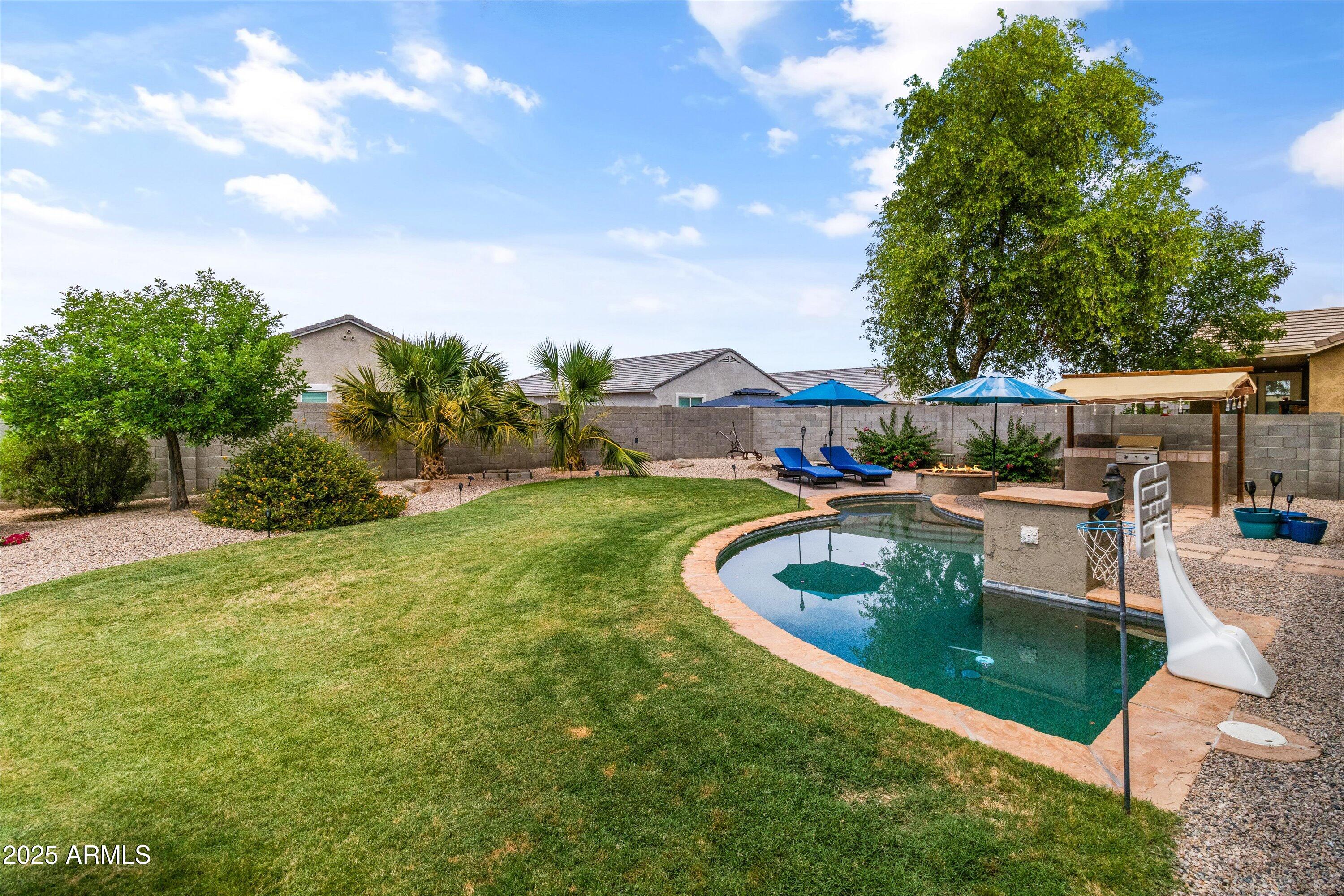 35952 W Catalonia Drive