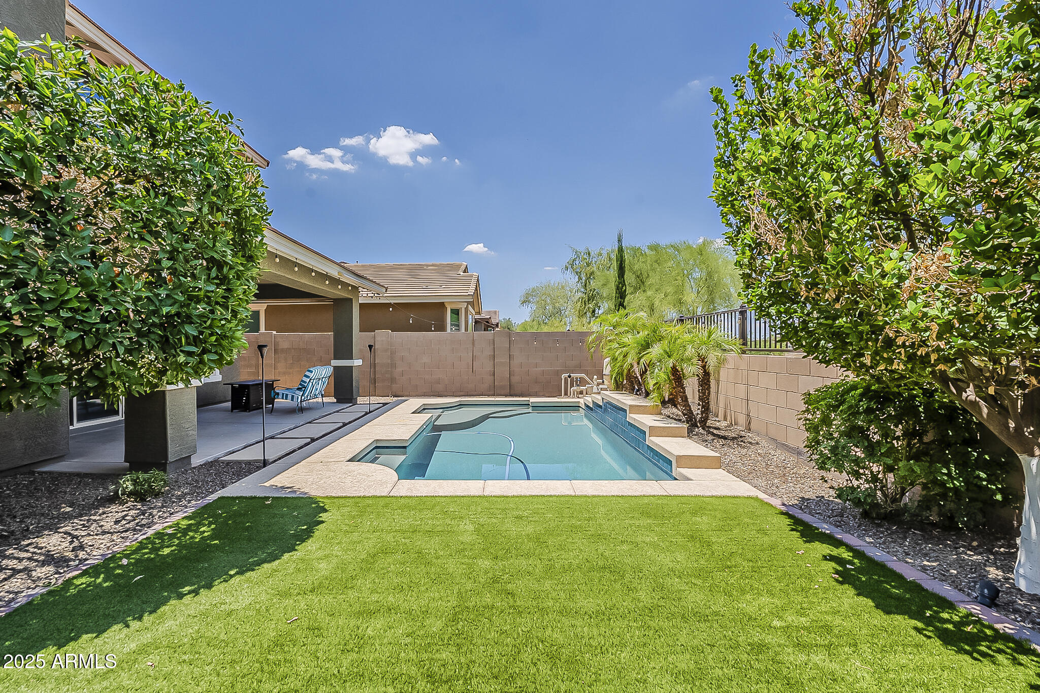 3422 E STRAWBERRY Drive