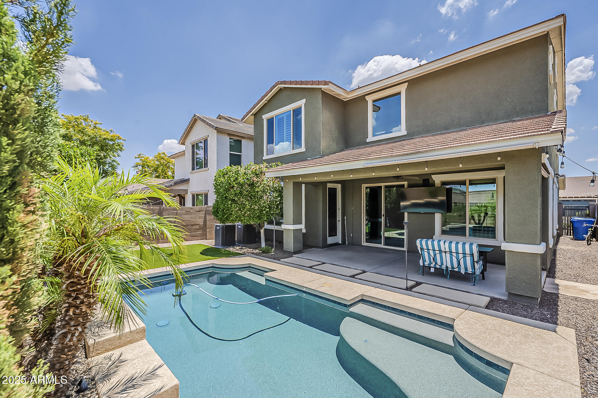 3422 E STRAWBERRY Drive