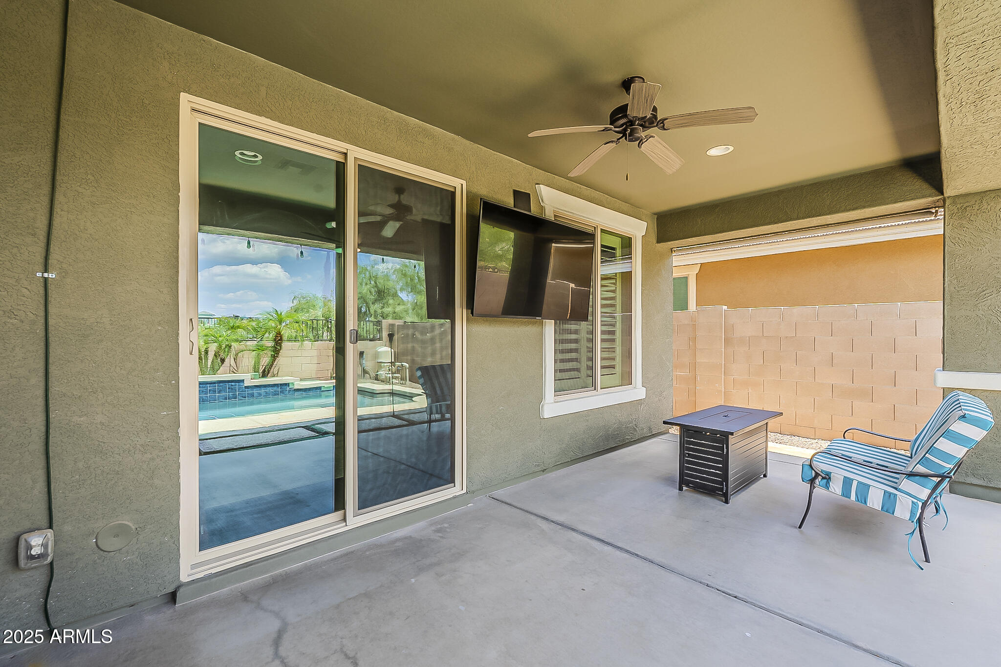 3422 E STRAWBERRY Drive